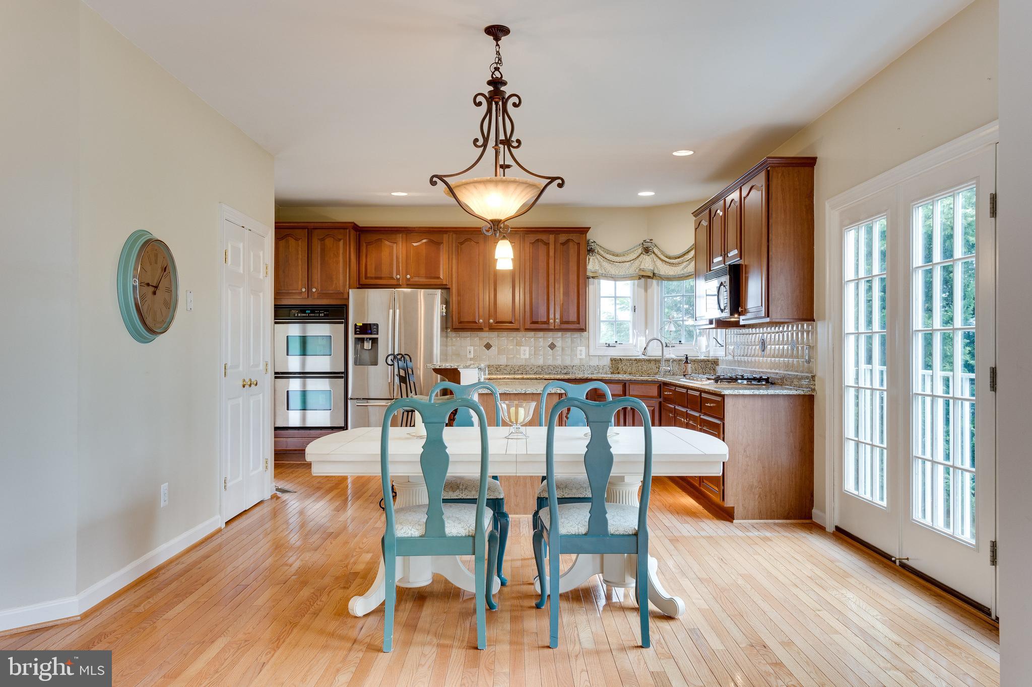 JAMES CREEK - Residential