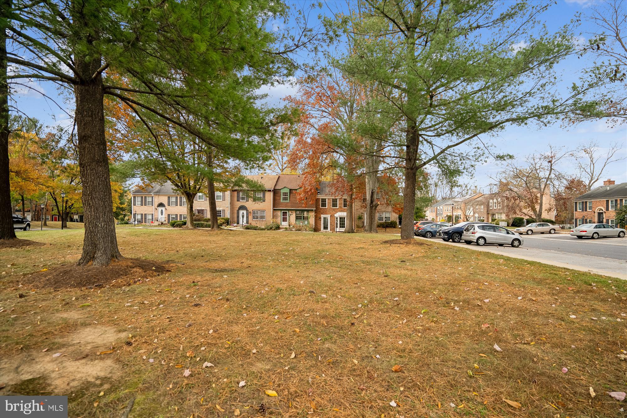 OAKLAND MILLS - Residential