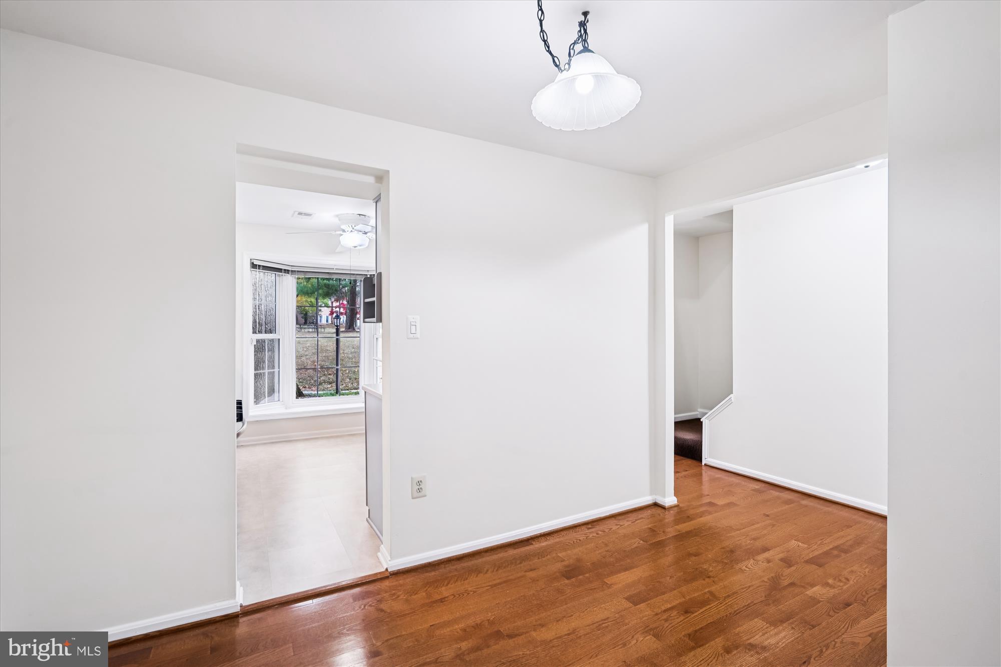 OAKLAND MILLS - Residential