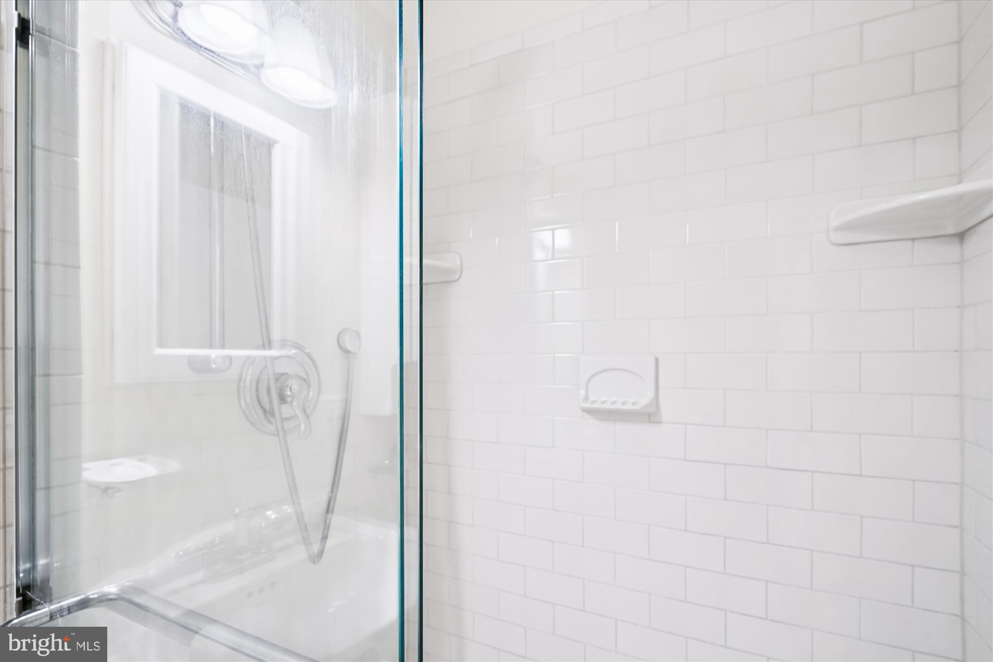 OAKLAND MILLS - Residential