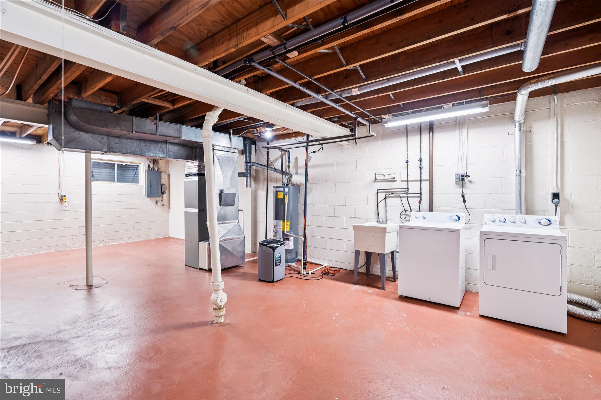 OAKLAND MILLS - Residential