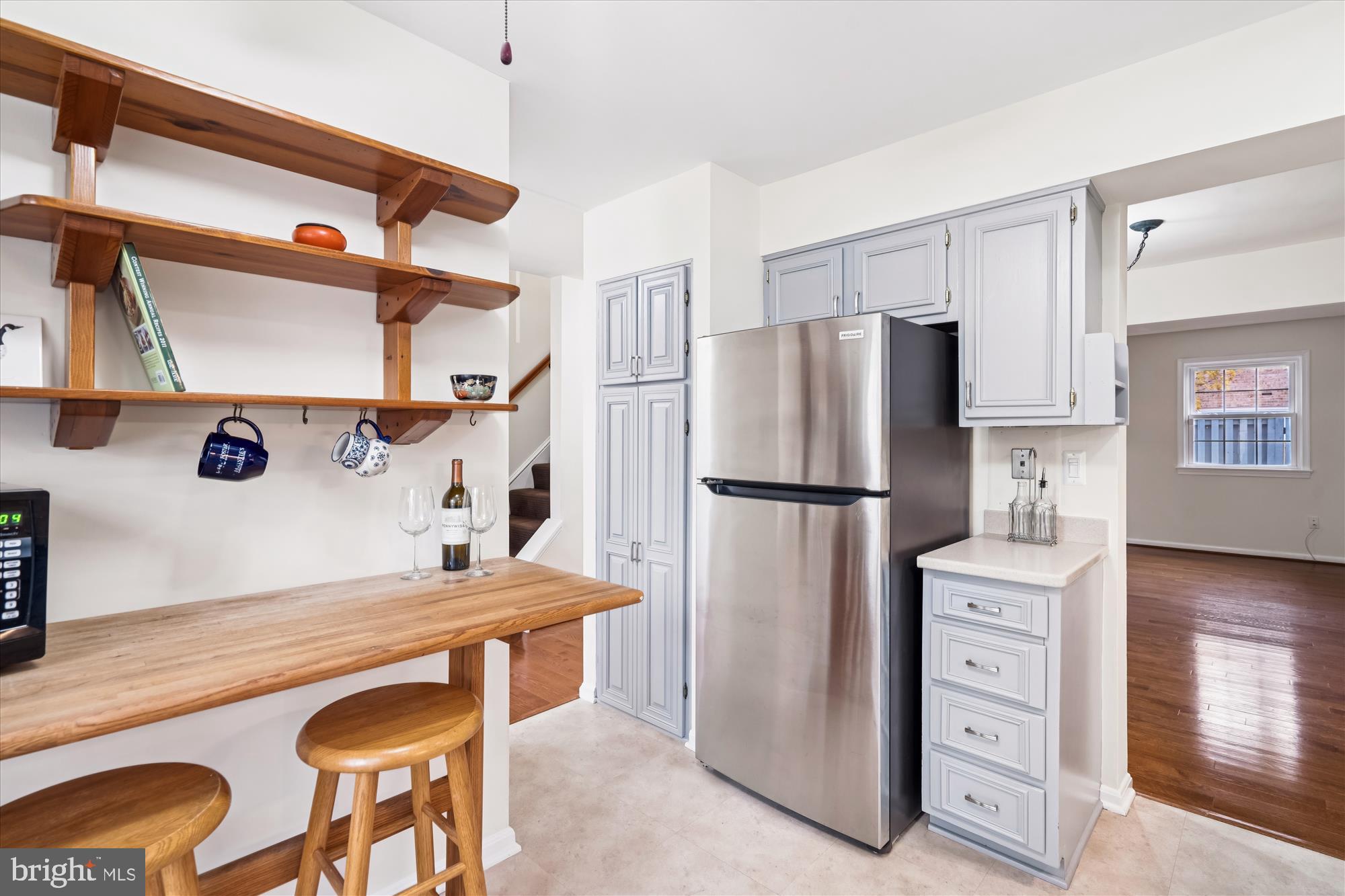 OAKLAND MILLS - Residential