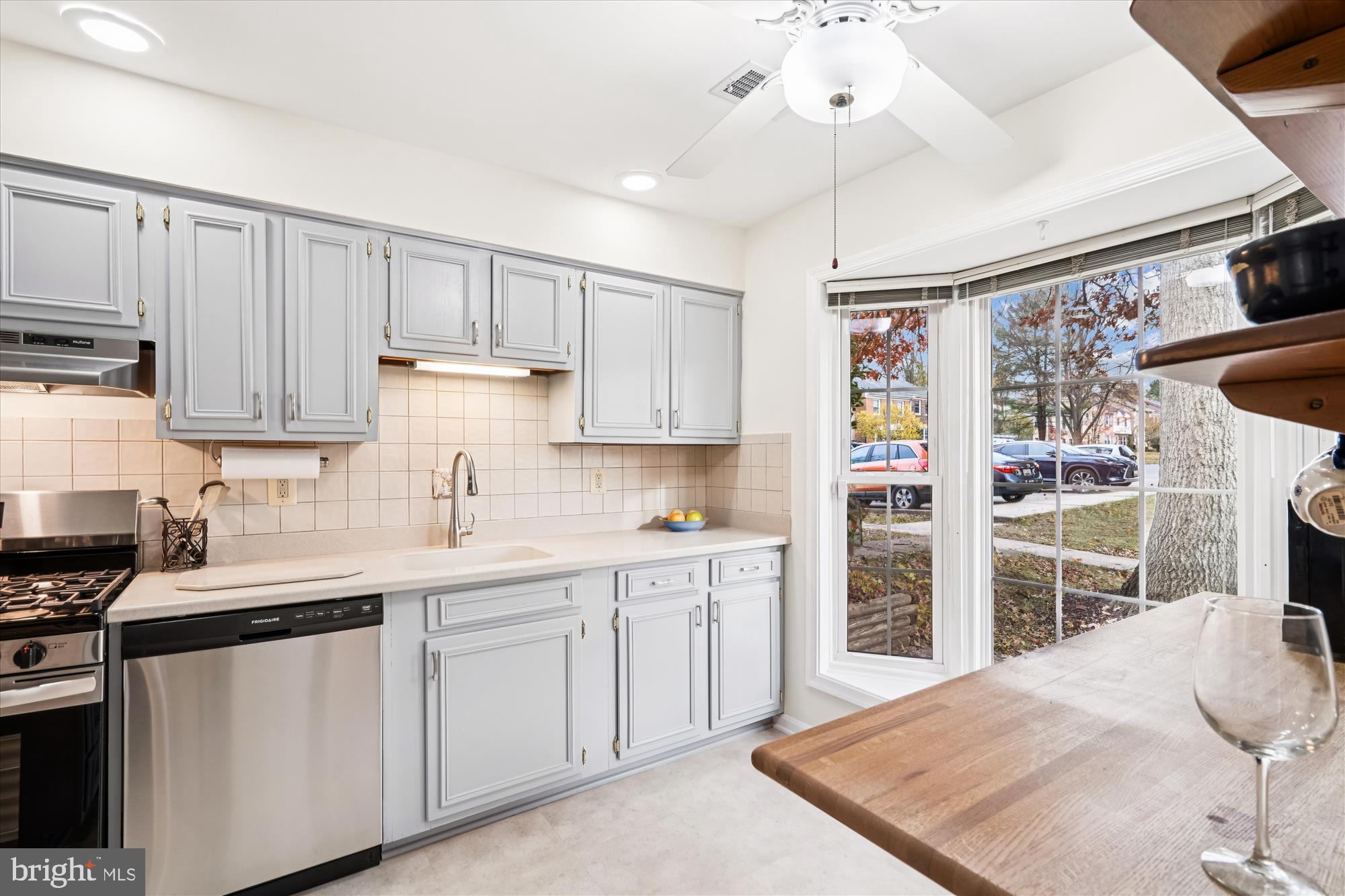 OAKLAND MILLS - Residential