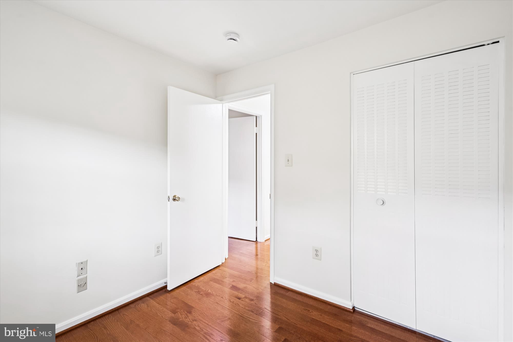 OAKLAND MILLS - Residential