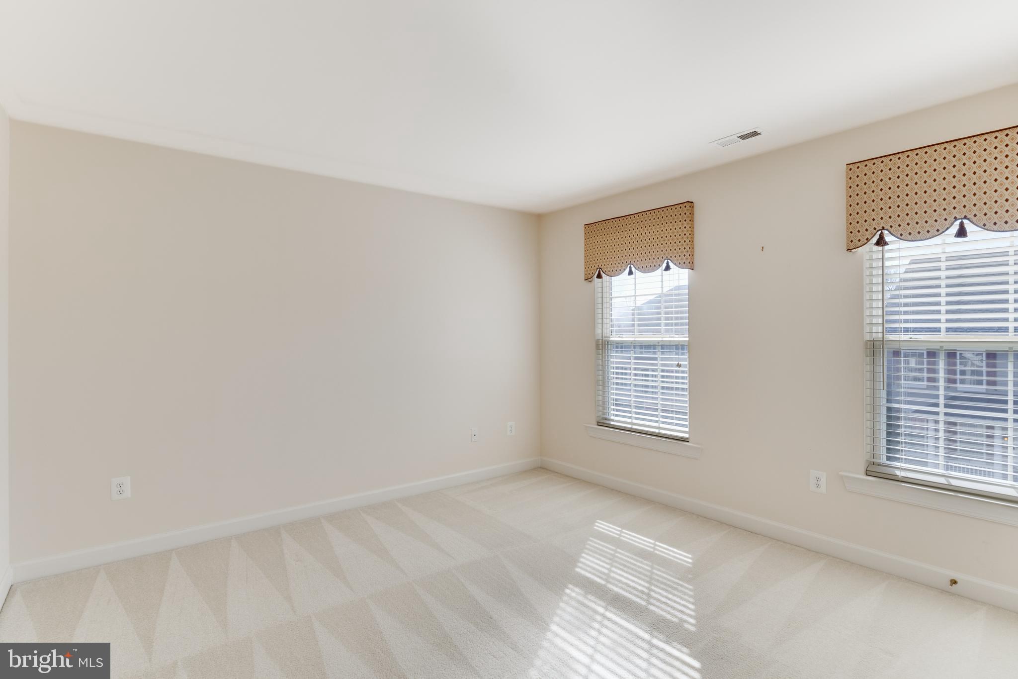 BRINKLEY MANOR - Residential