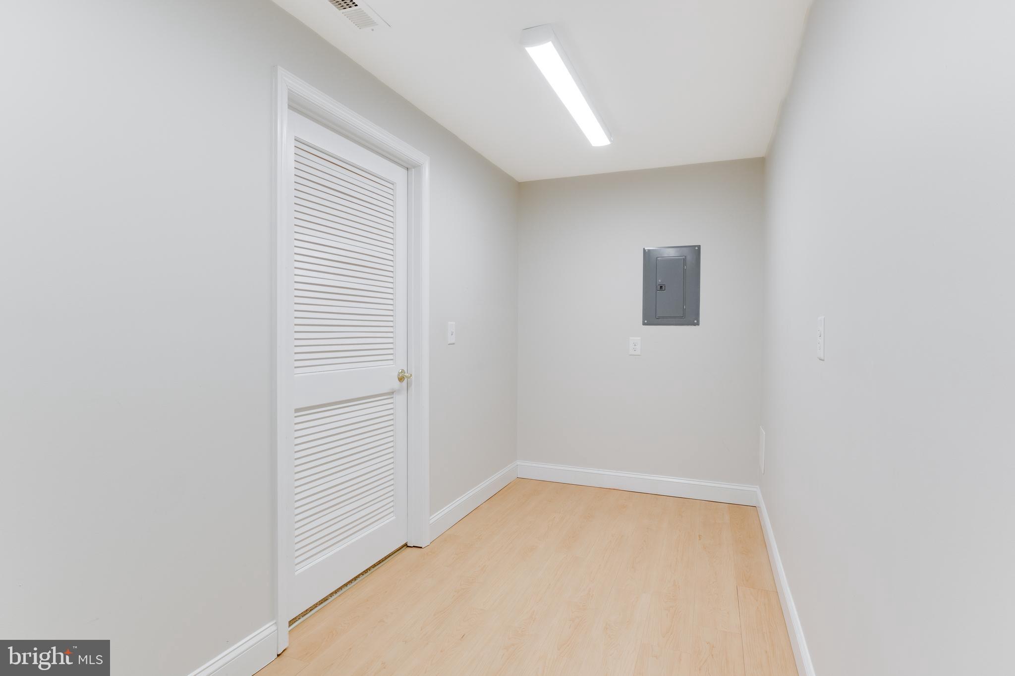 BRINKLEY MANOR - Residential