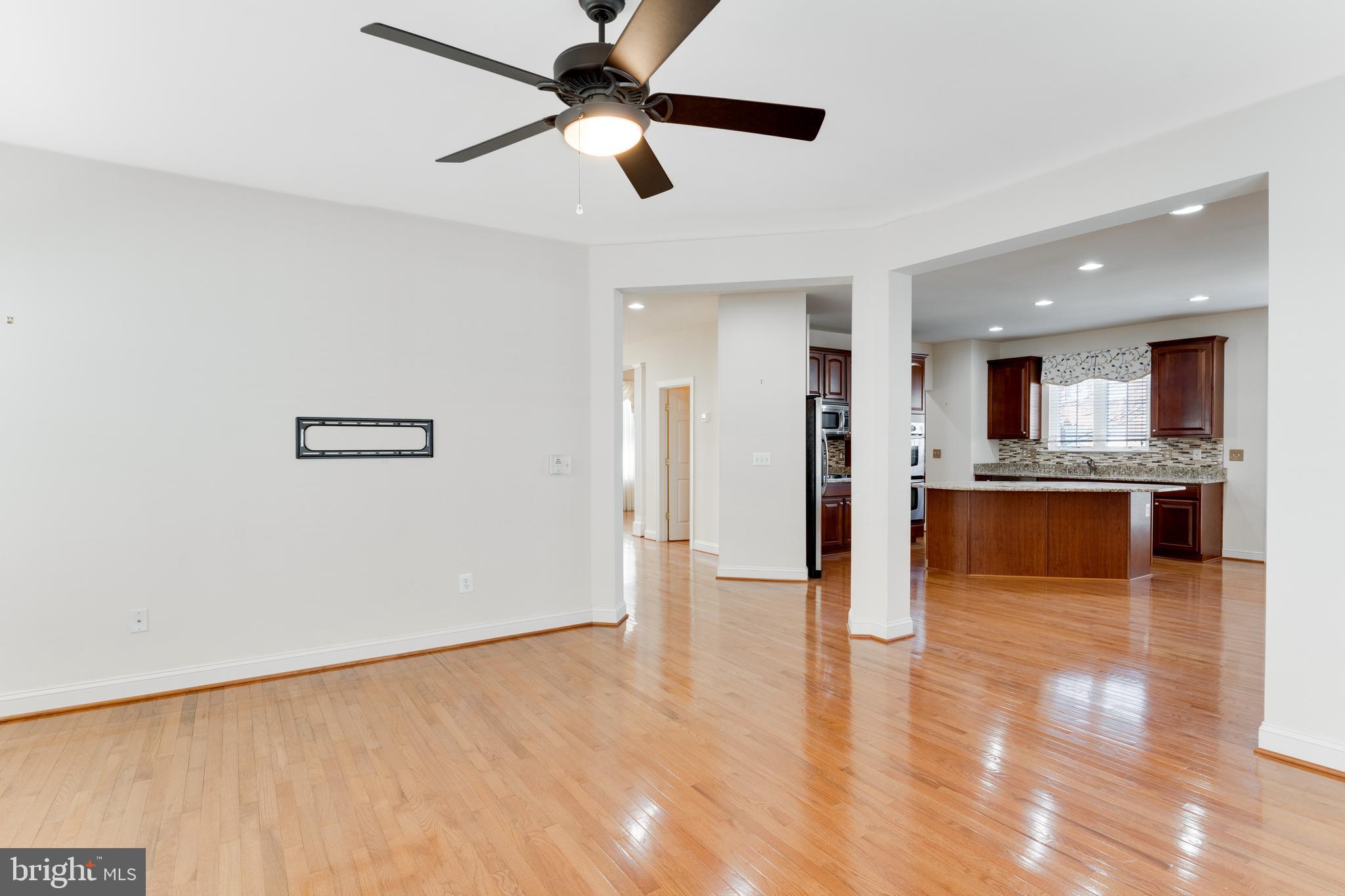 BRINKLEY MANOR - Residential