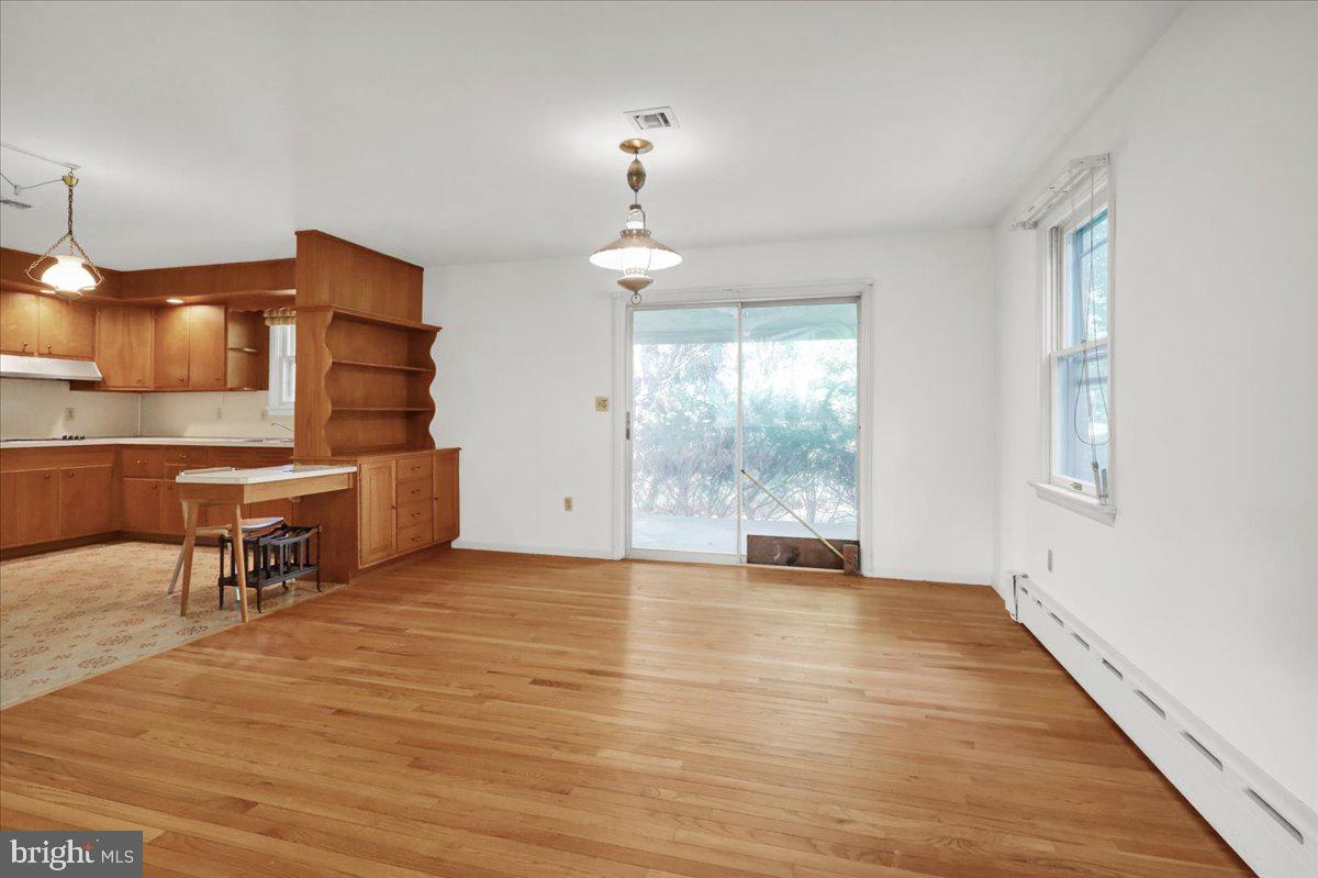 105 CLAYTON