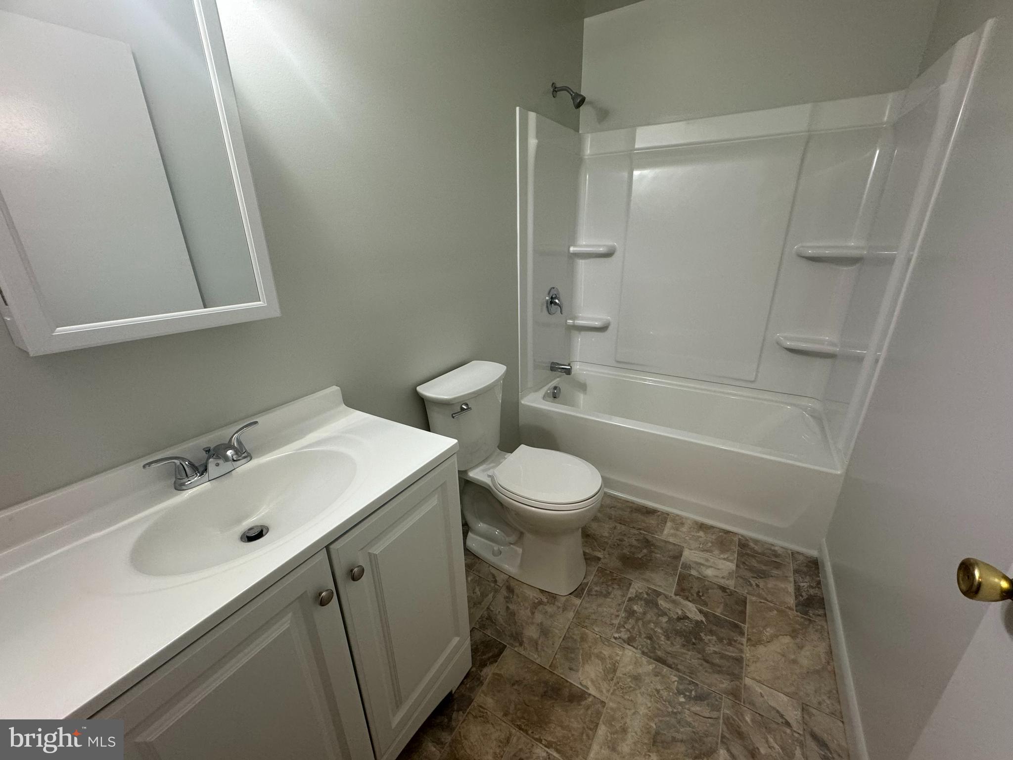 BRIERCREST HEIGHTS - Residential Lease