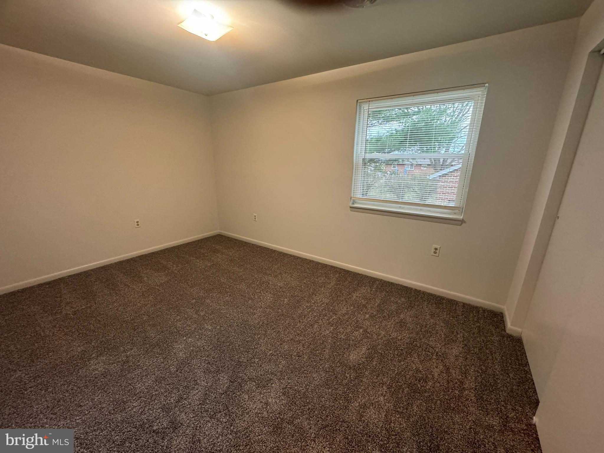 BRIERCREST HEIGHTS - Residential Lease