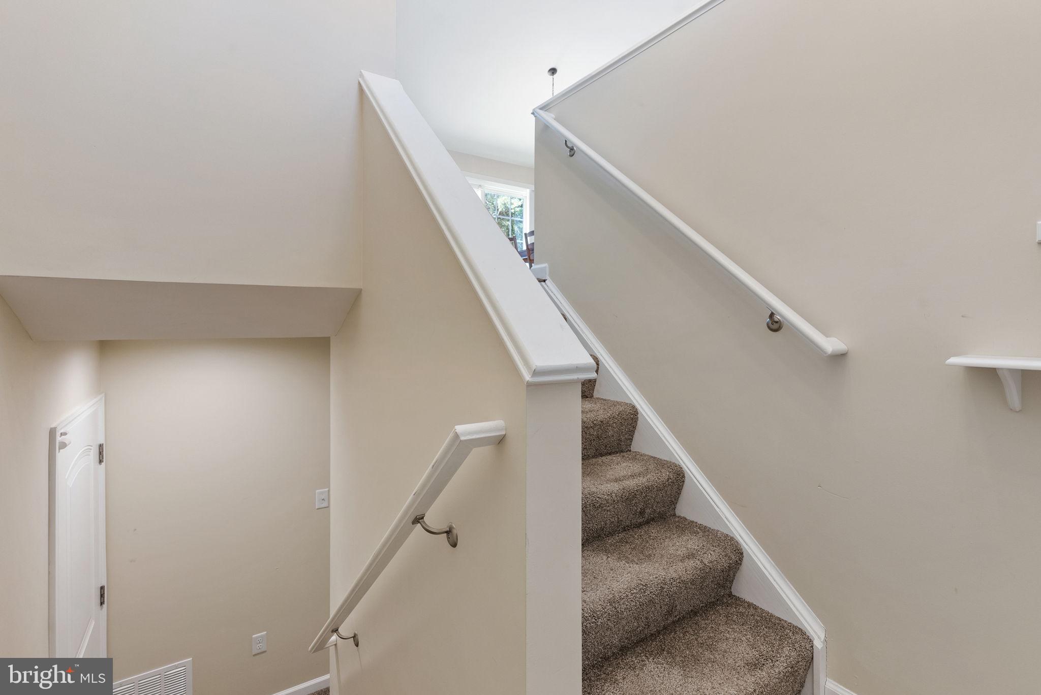 MOUNTAIN VIEW ESTATES - Residential