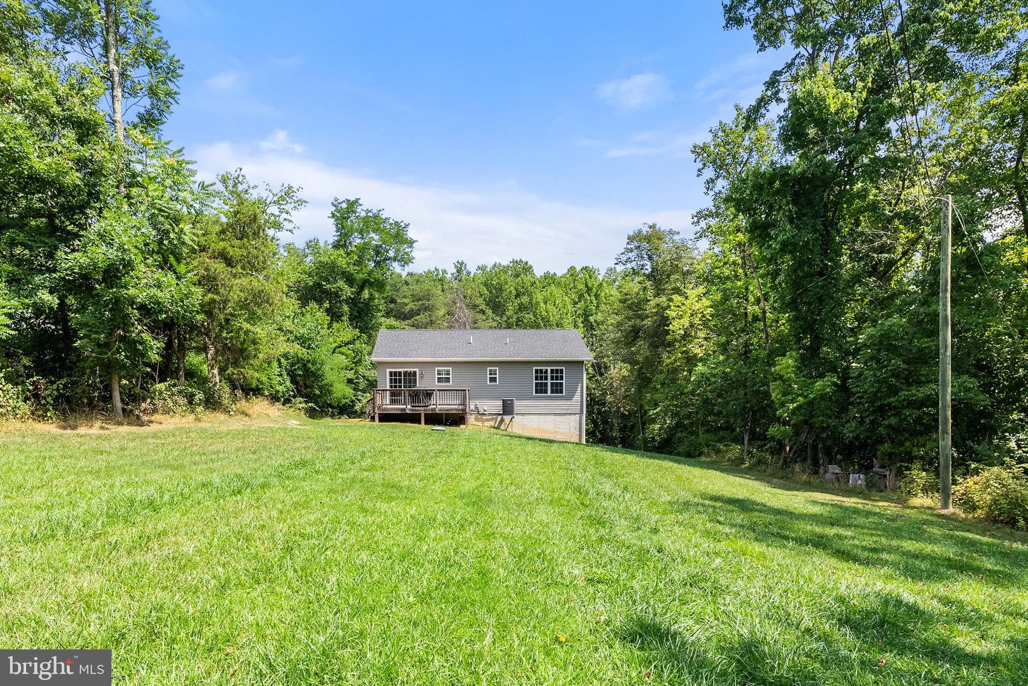 MOUNTAIN VIEW ESTATES - Residential