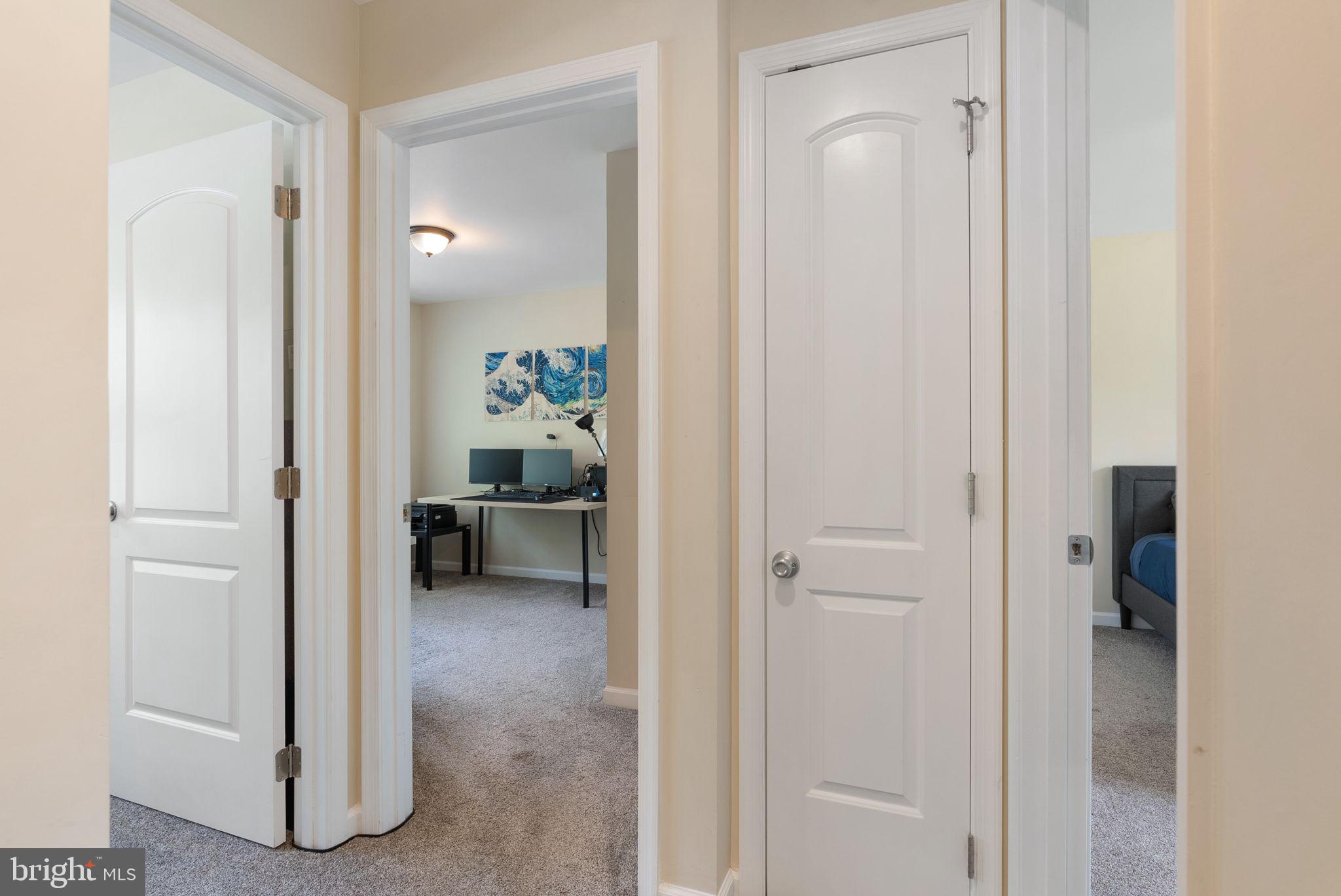 MOUNTAIN VIEW ESTATES - Residential