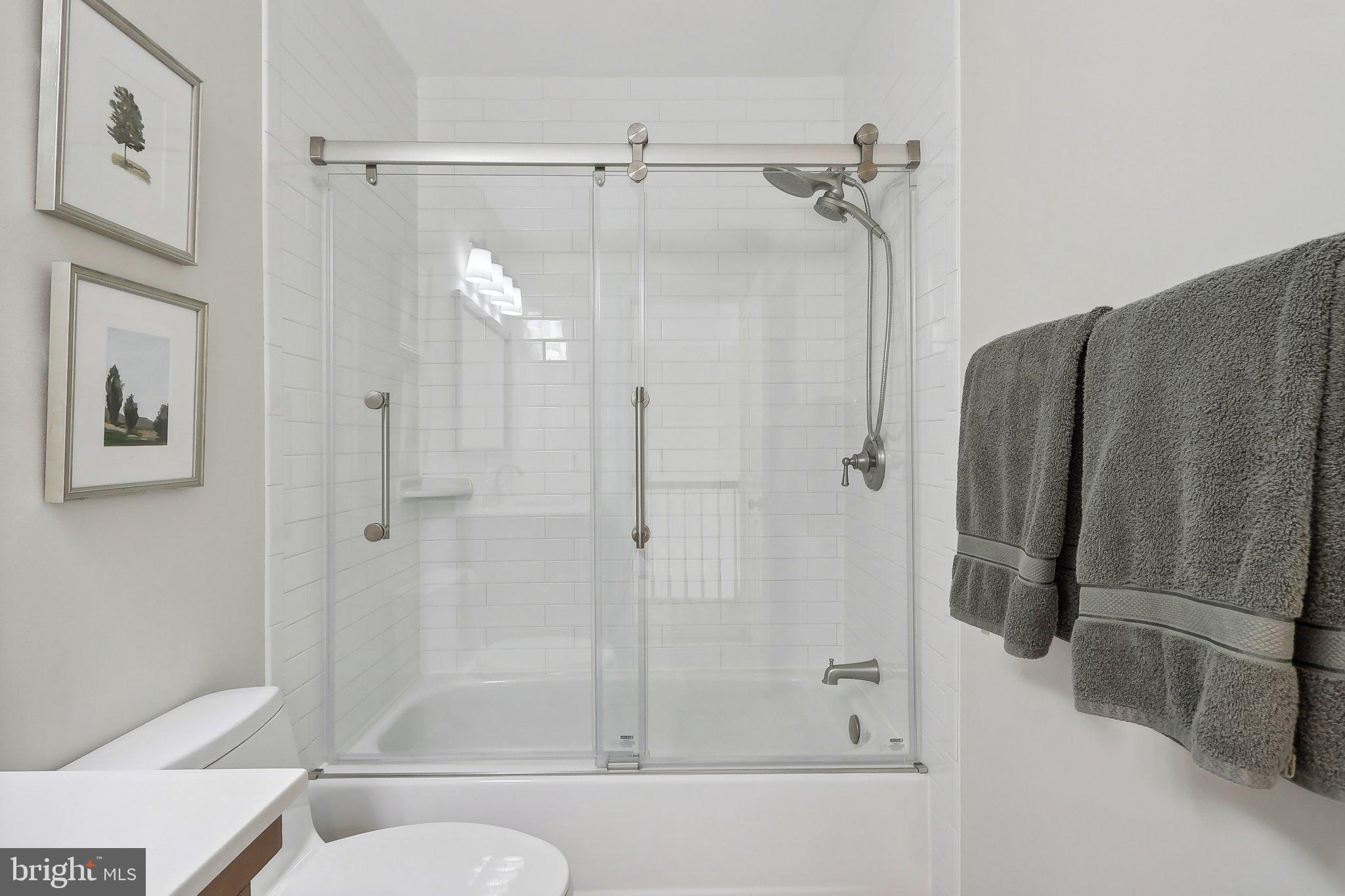 AVENEL - Residential