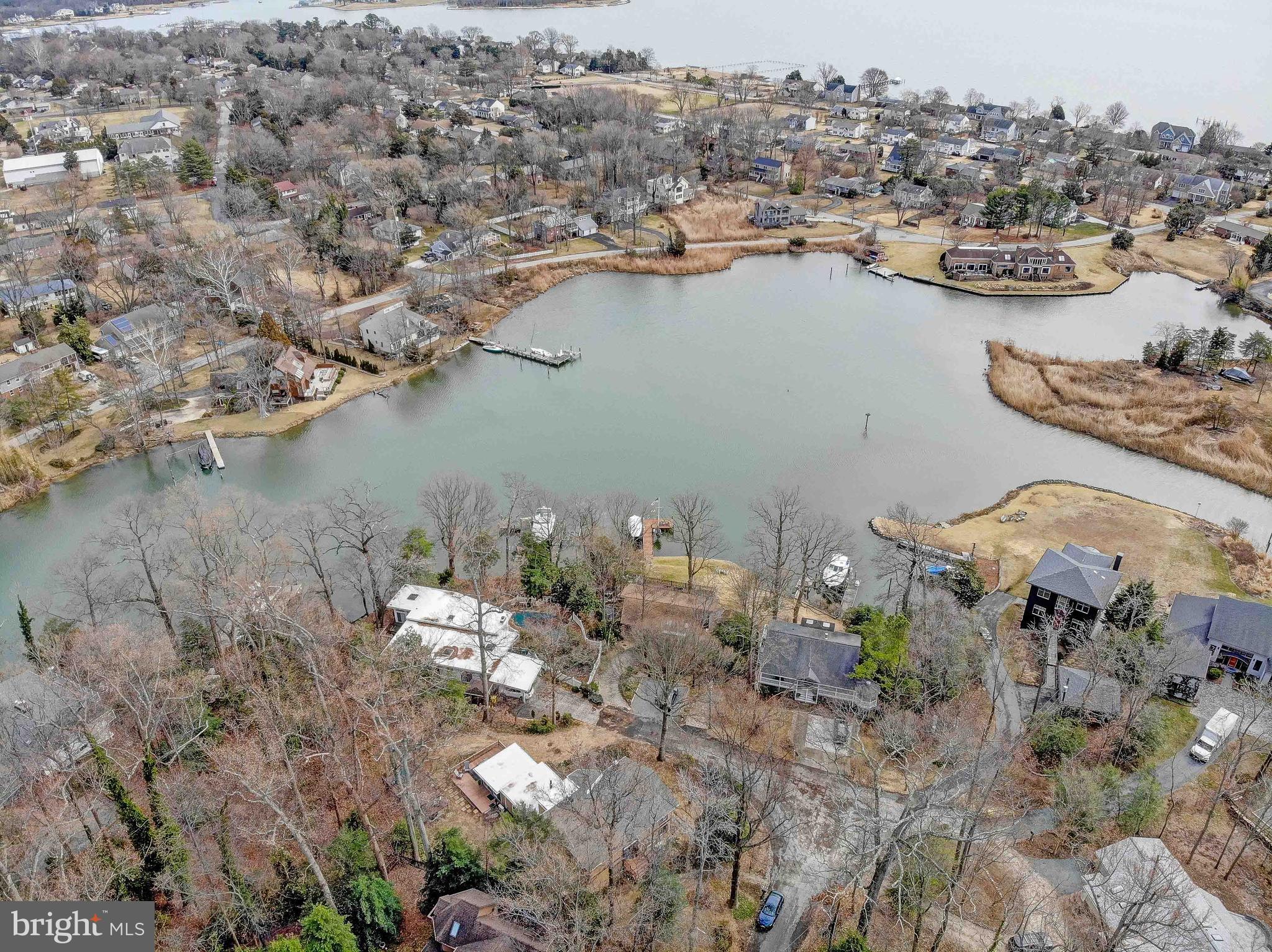 HILLSMERE SHORES - Residential