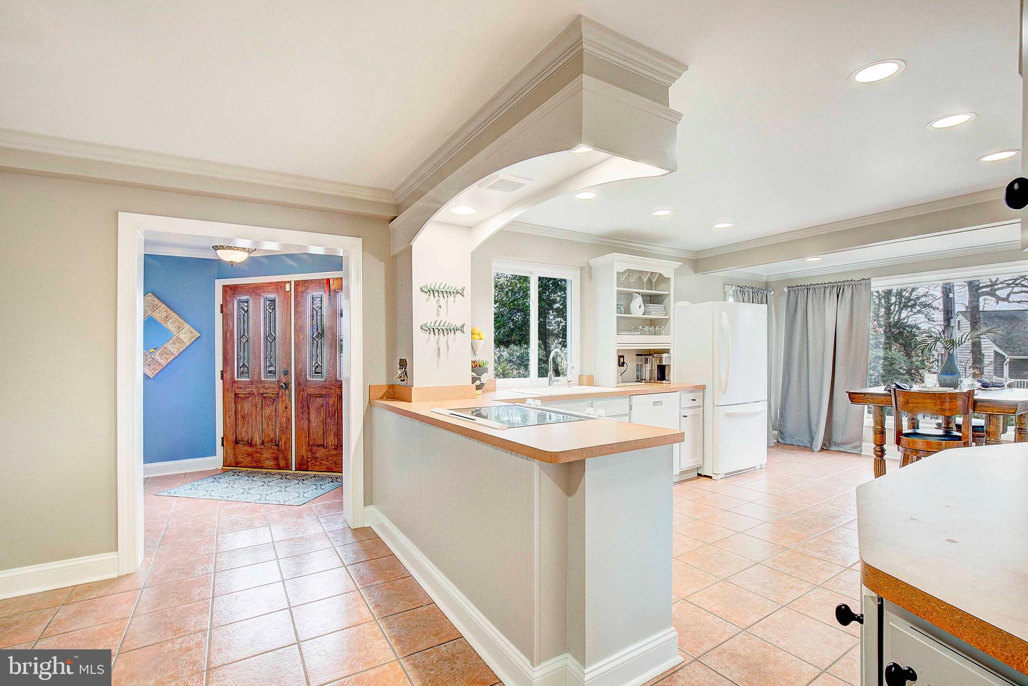 HILLSMERE SHORES - Residential