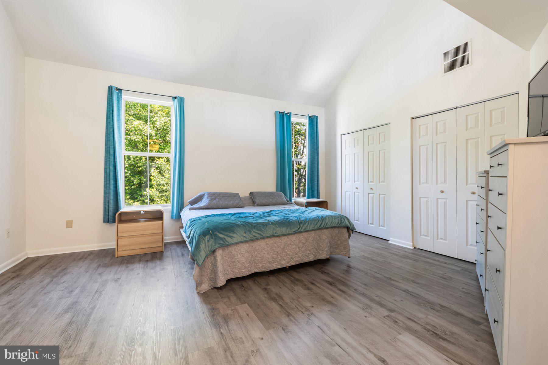 CHURCHILL TOWN SECTOR - Residential