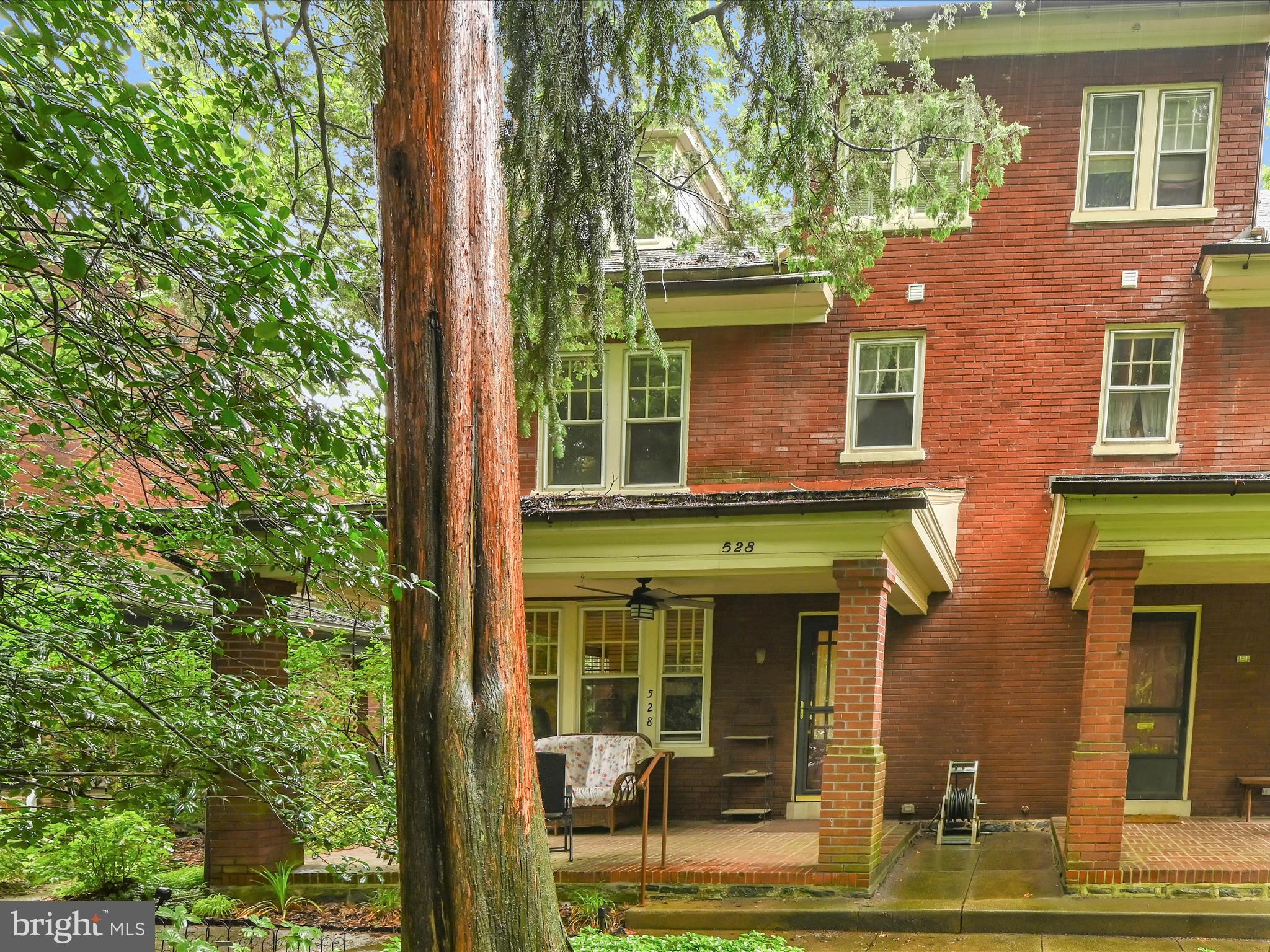 528 STATE STREET