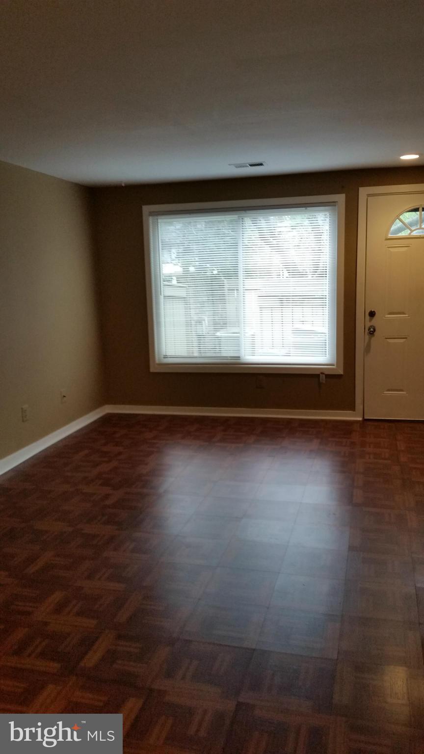 WALKERS RIDGE - Residential Lease