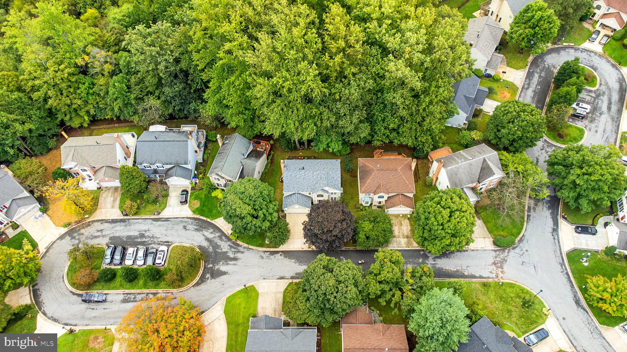 LAKE HALLOWELL - Residential