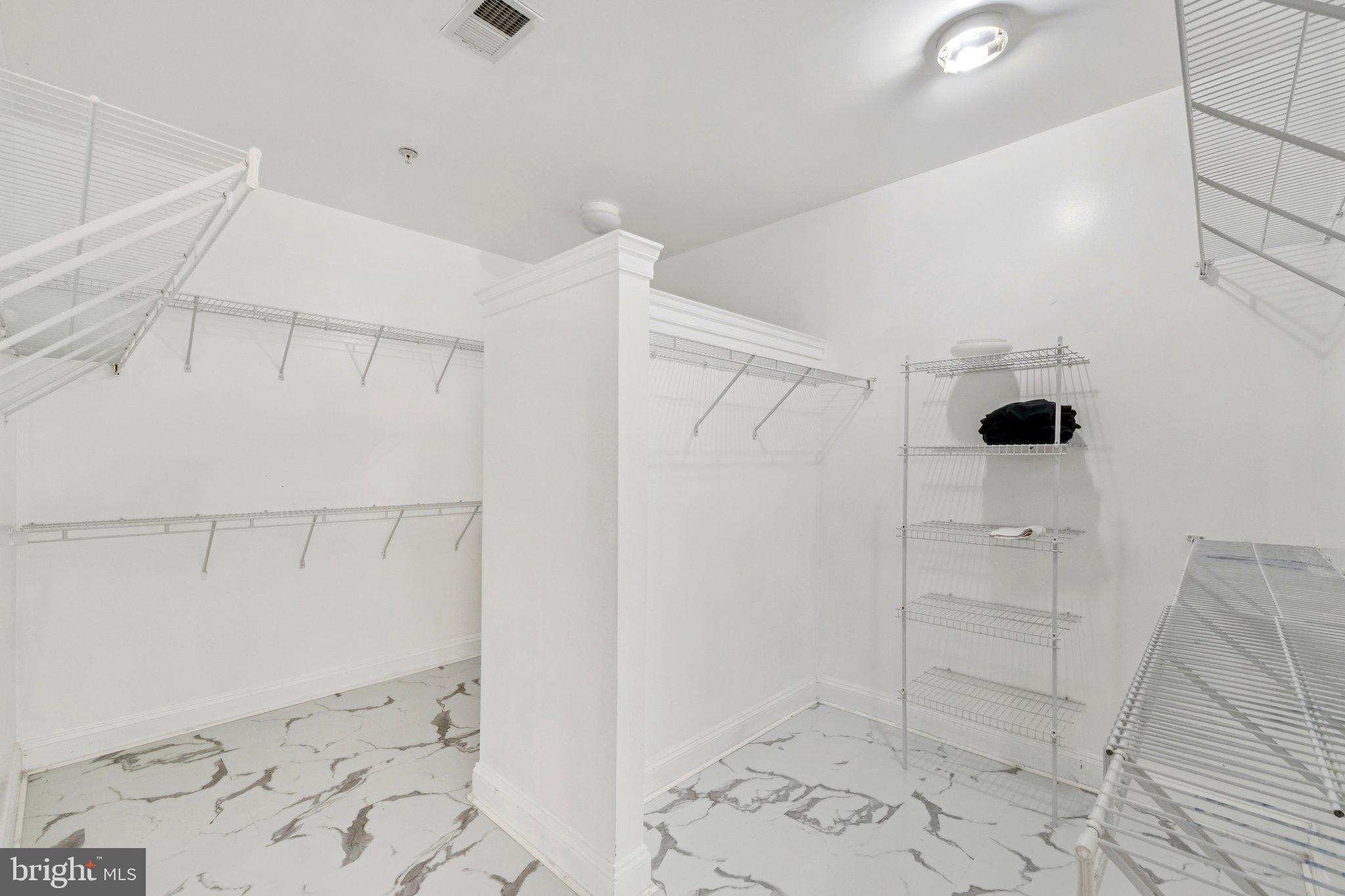 TALL OAKS ESTATES - Residential