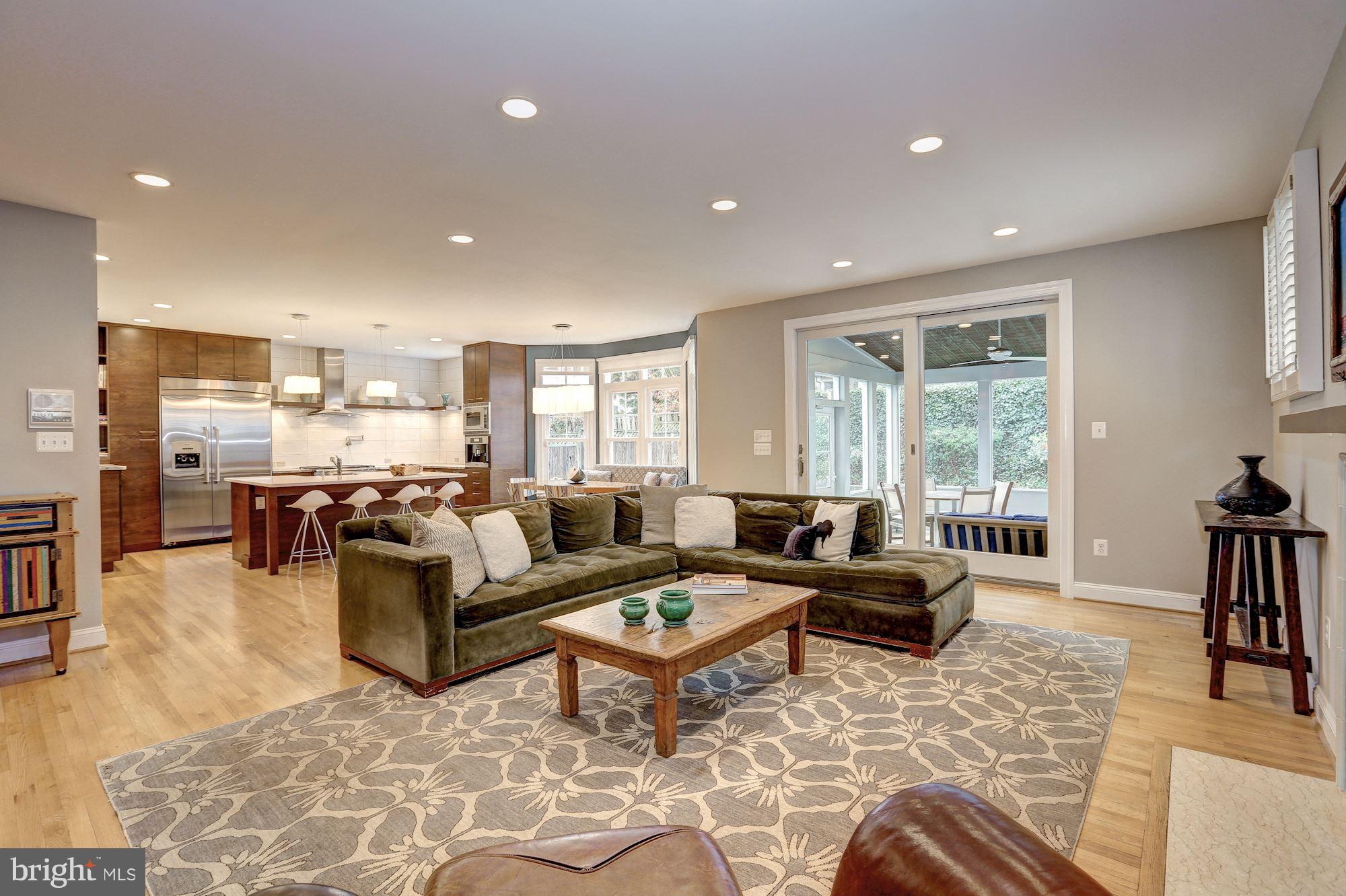 CHEVY CHASE MANOR - Residential