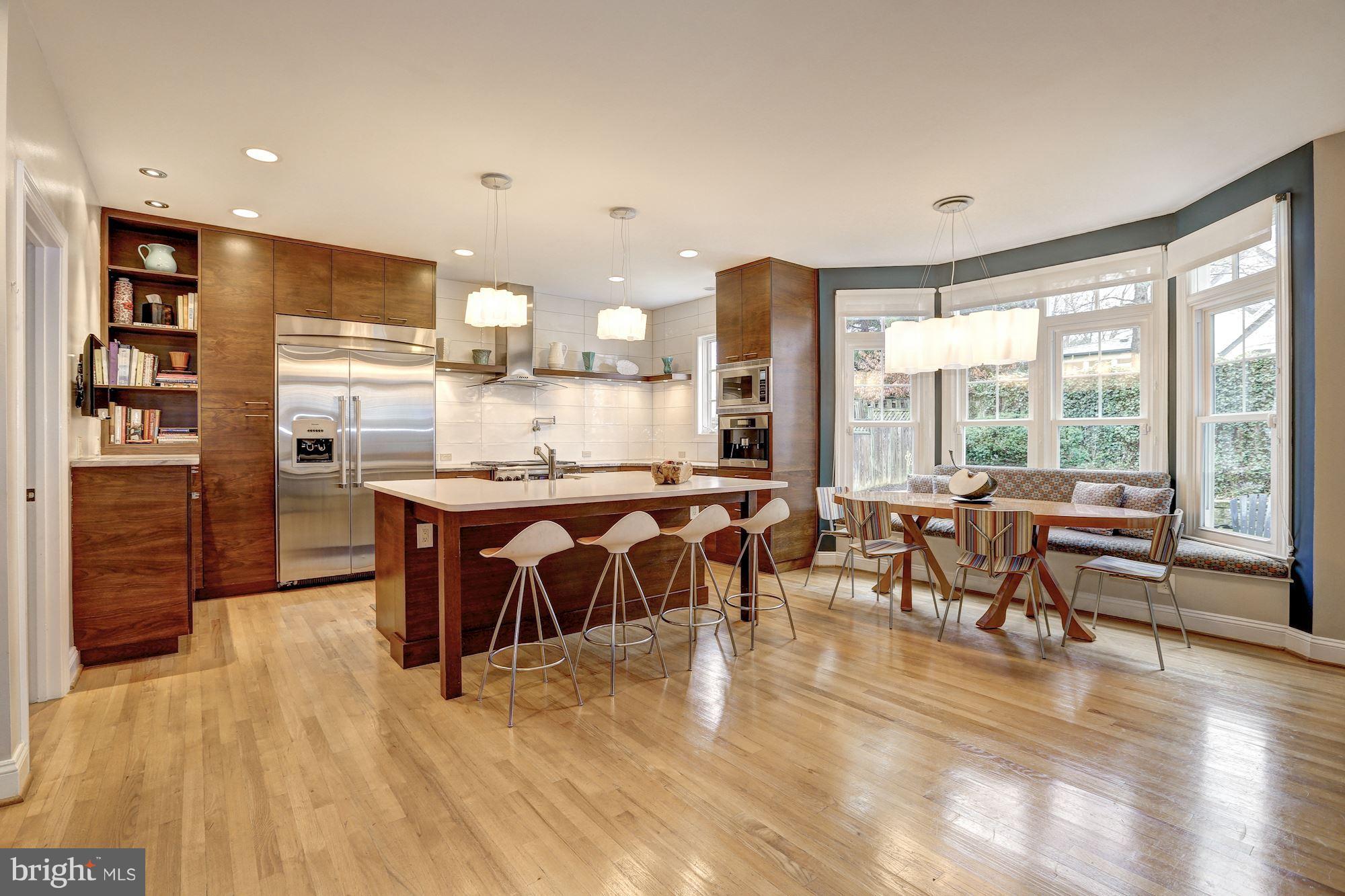 CHEVY CHASE MANOR - Residential