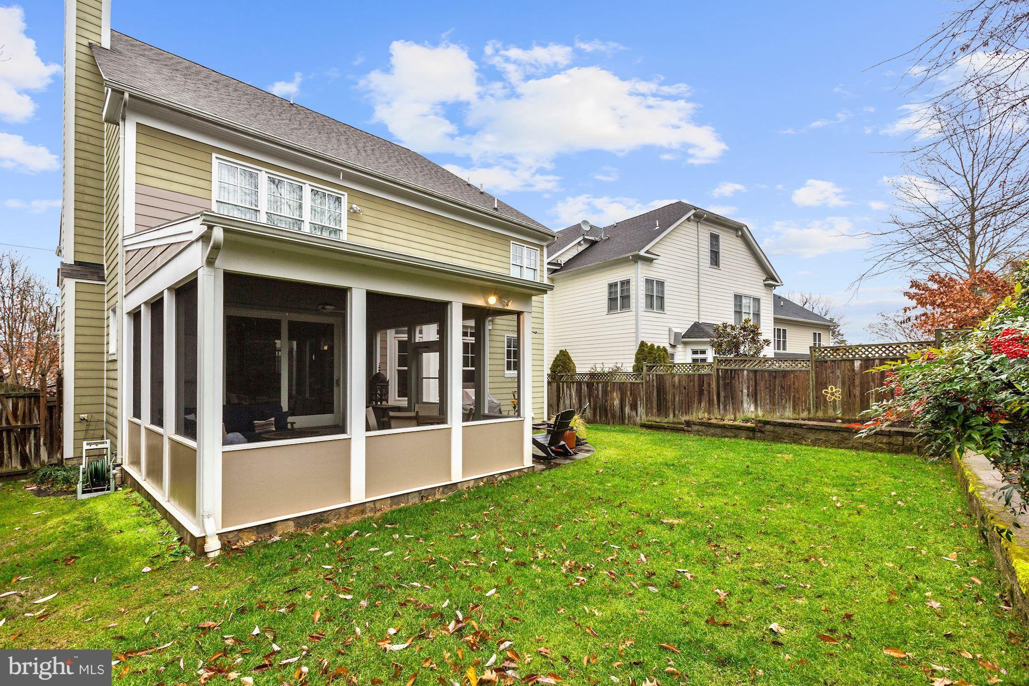 CHEVY CHASE MANOR - Residential