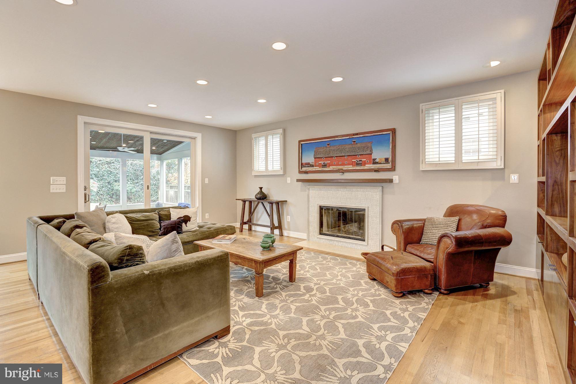 CHEVY CHASE MANOR - Residential