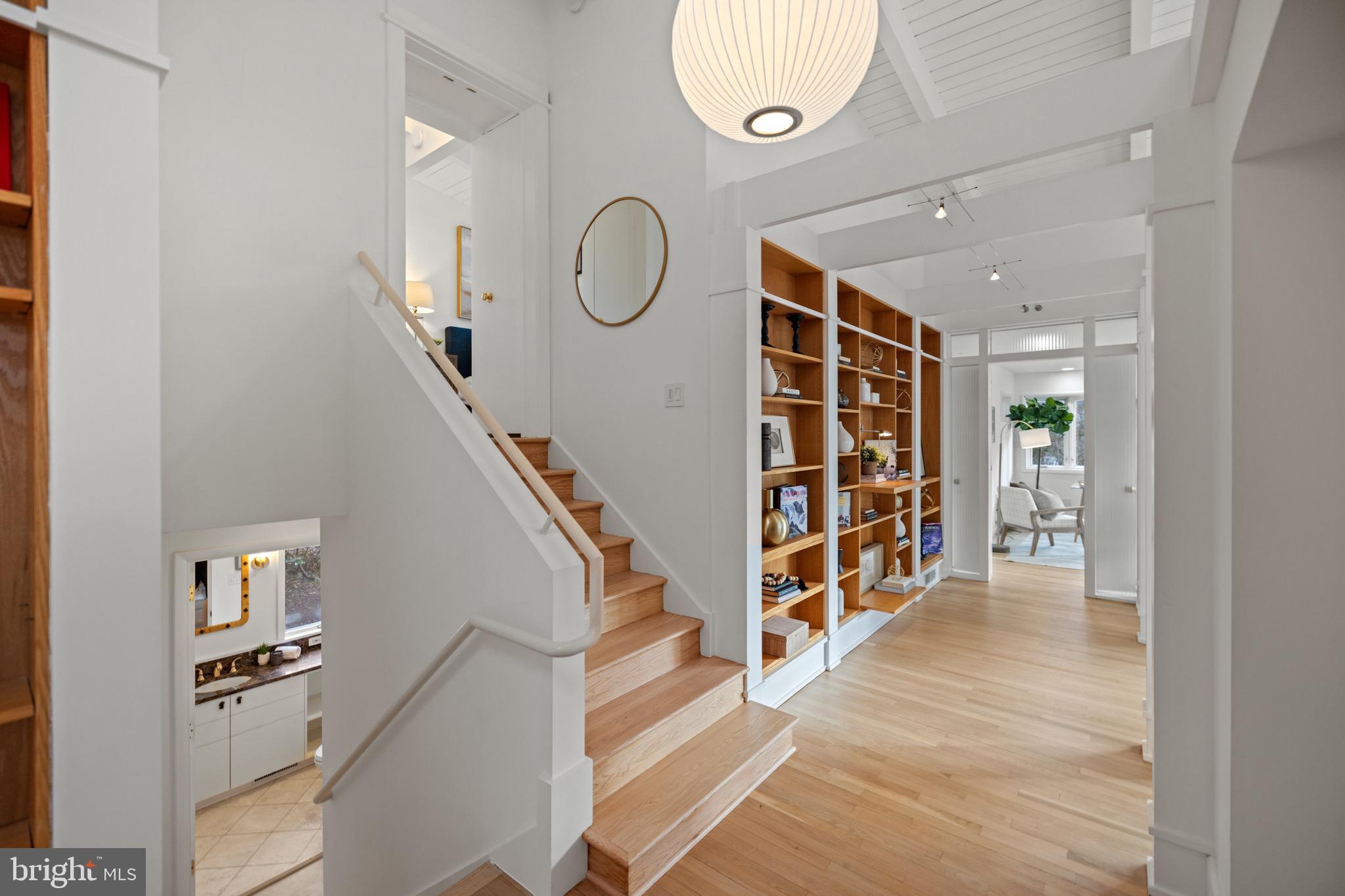 CABIN JOHN PARK - Residential