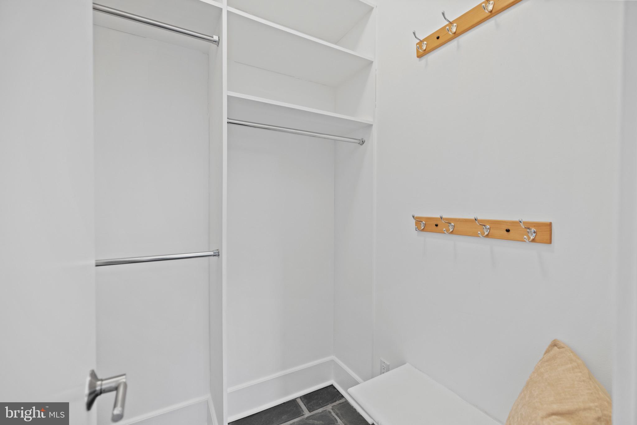 CABIN JOHN PARK - Residential