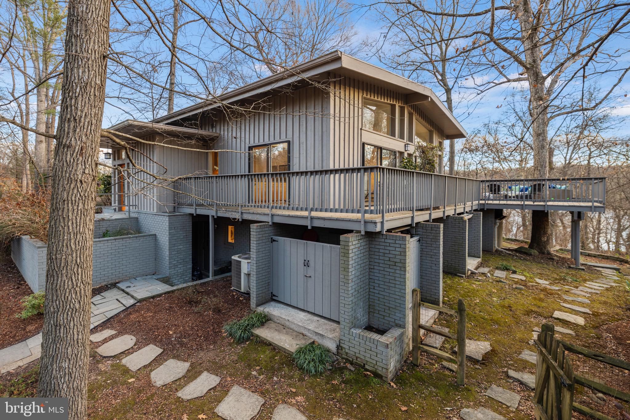 CABIN JOHN PARK - Residential