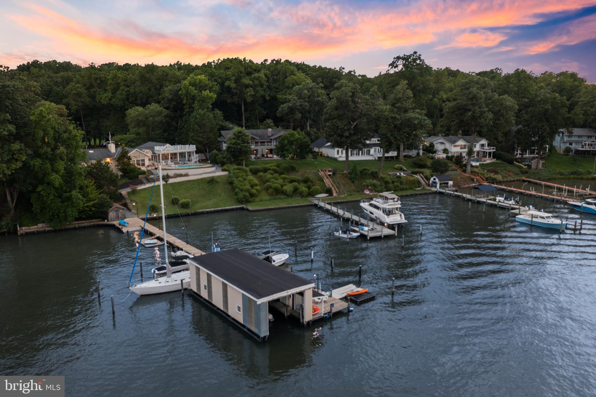 BAY RIDGE - Residential