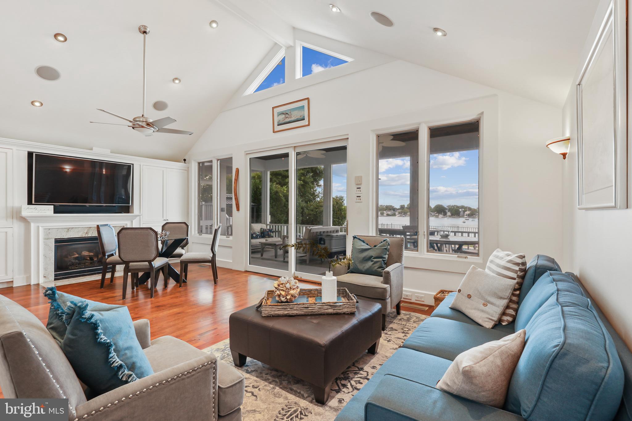 BAY RIDGE - Residential