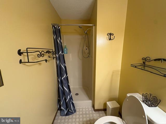 THE WOODS - Residential Lease