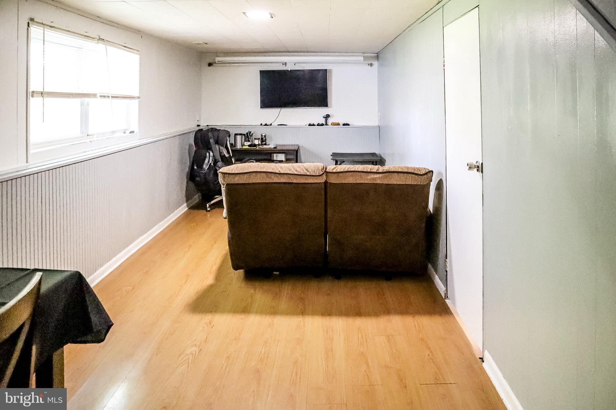 MEADOWVIEW - Residential