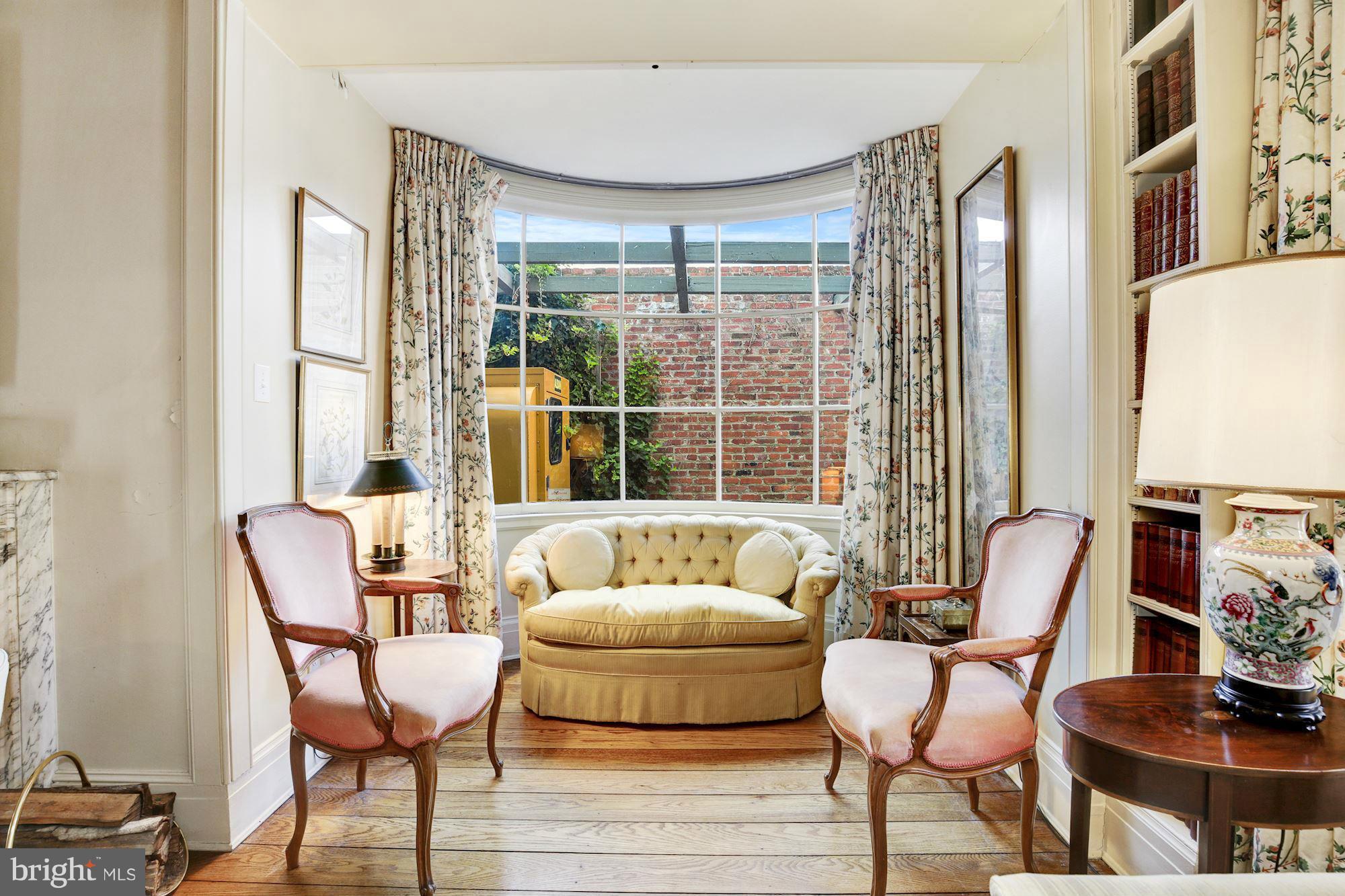 GEORGETOWN - Residential