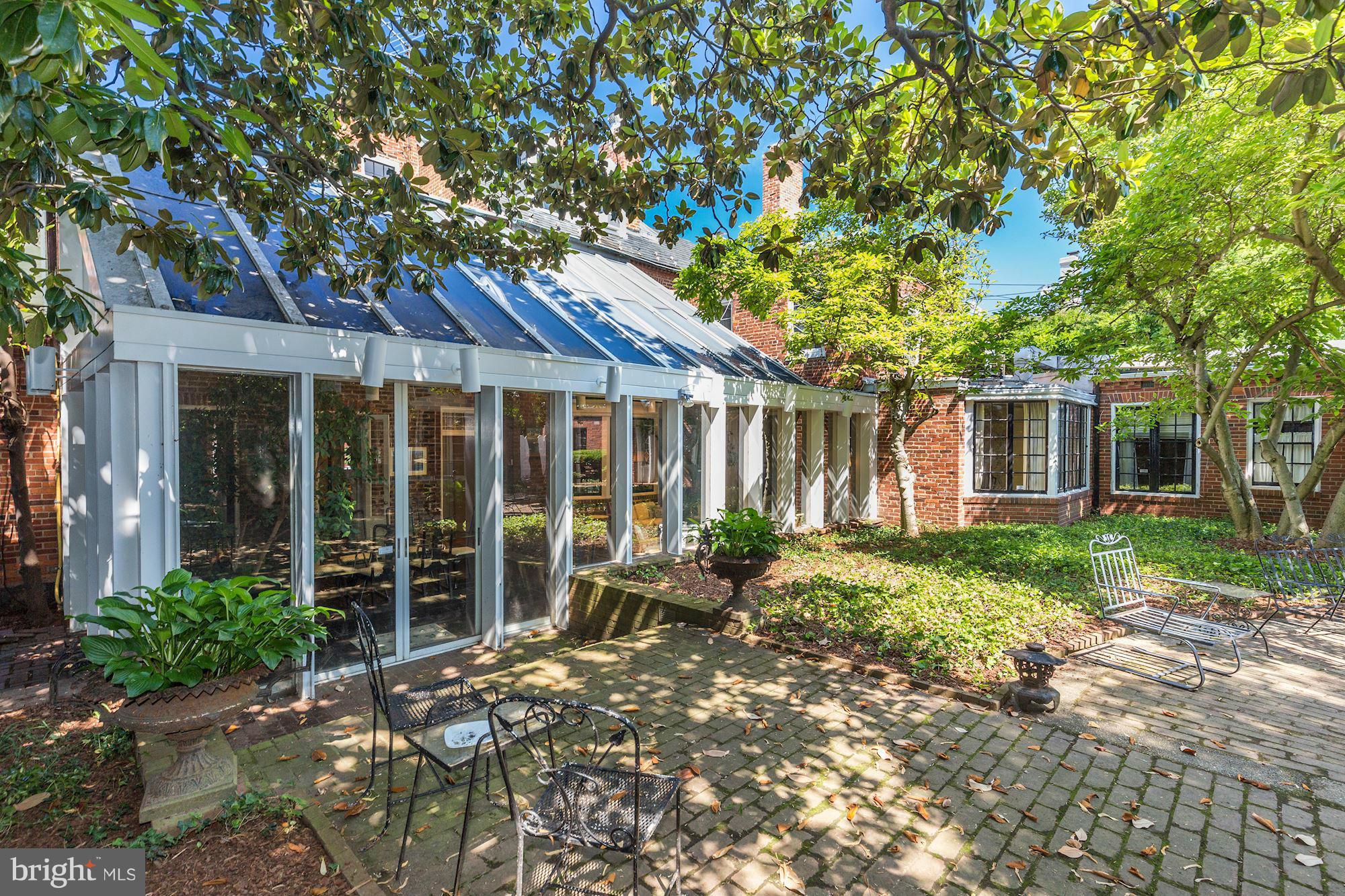 GEORGETOWN - Residential