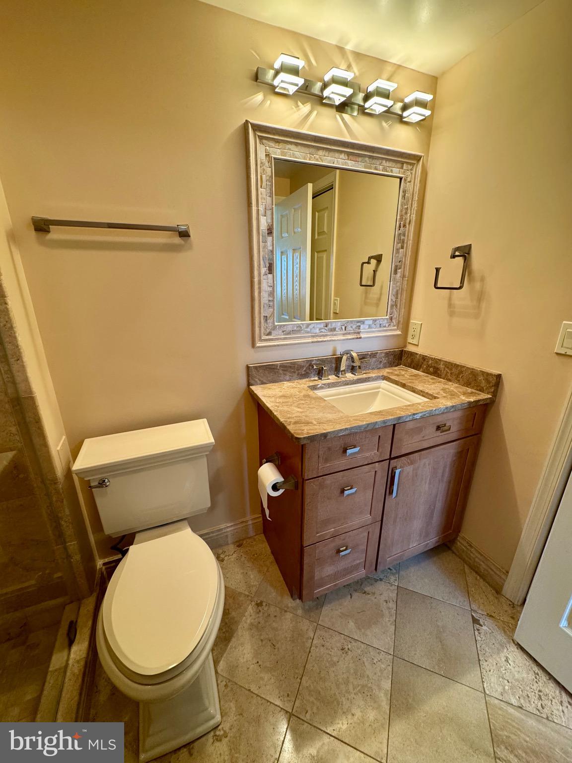 THE VICTORIA CODM - Residential