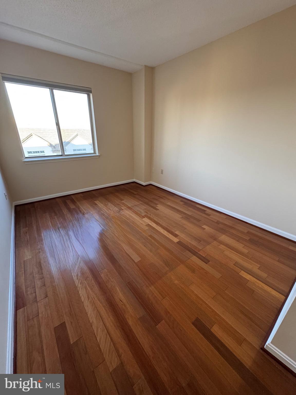 THE VICTORIA CODM - Residential