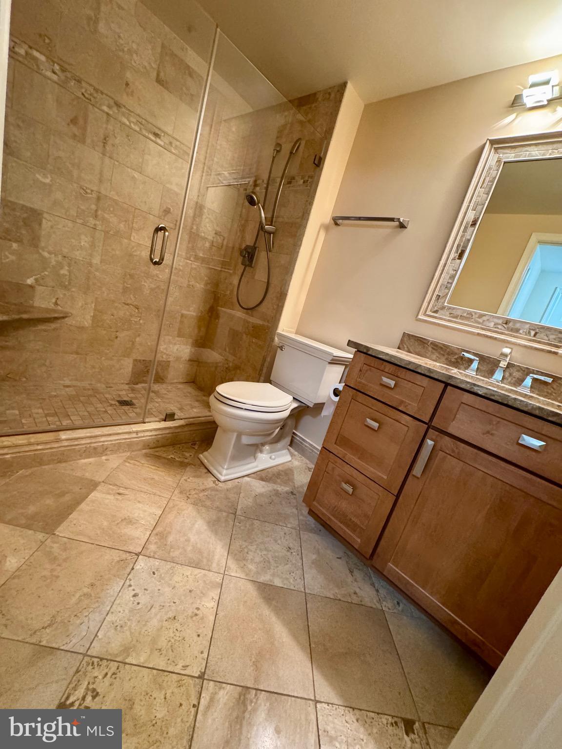 THE VICTORIA CODM - Residential