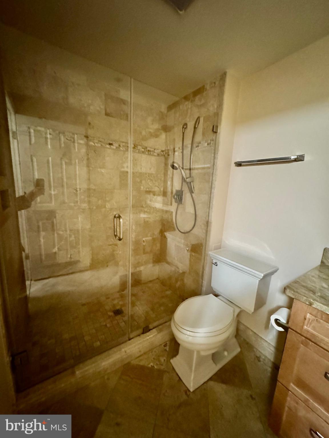 THE VICTORIA CODM - Residential