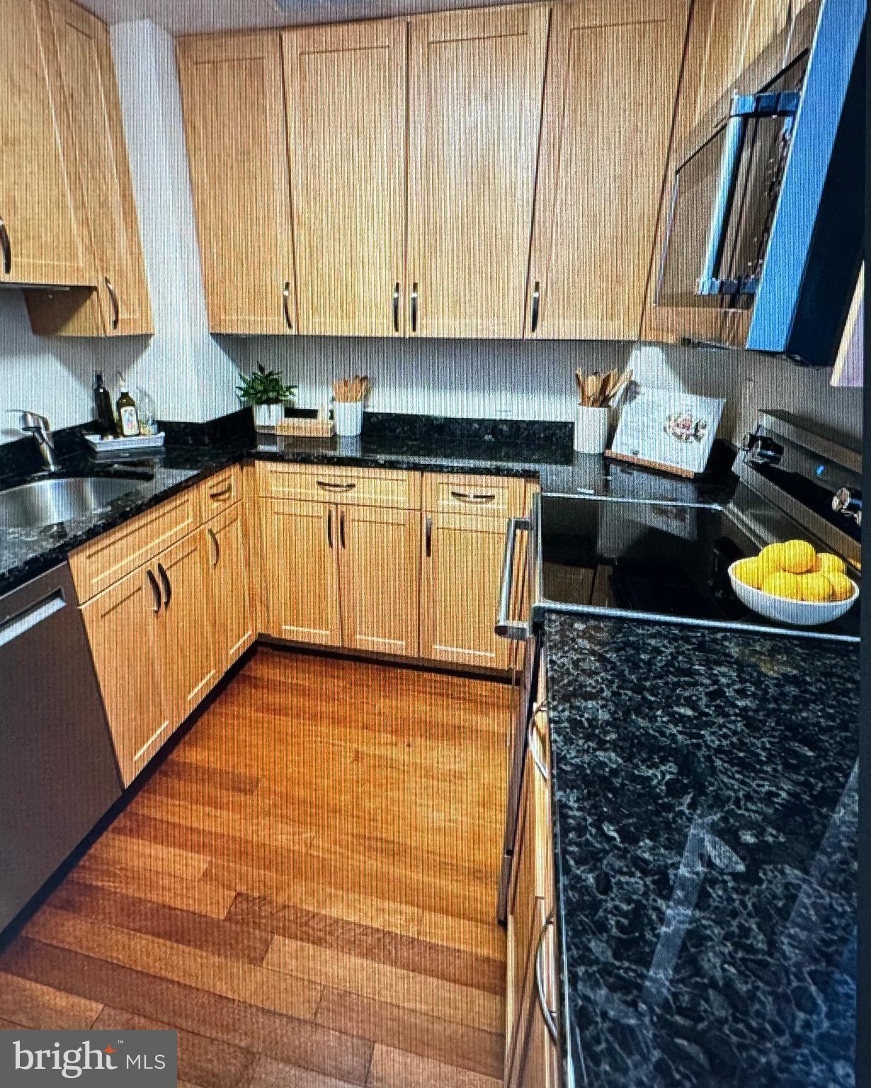 THE VICTORIA CODM - Residential