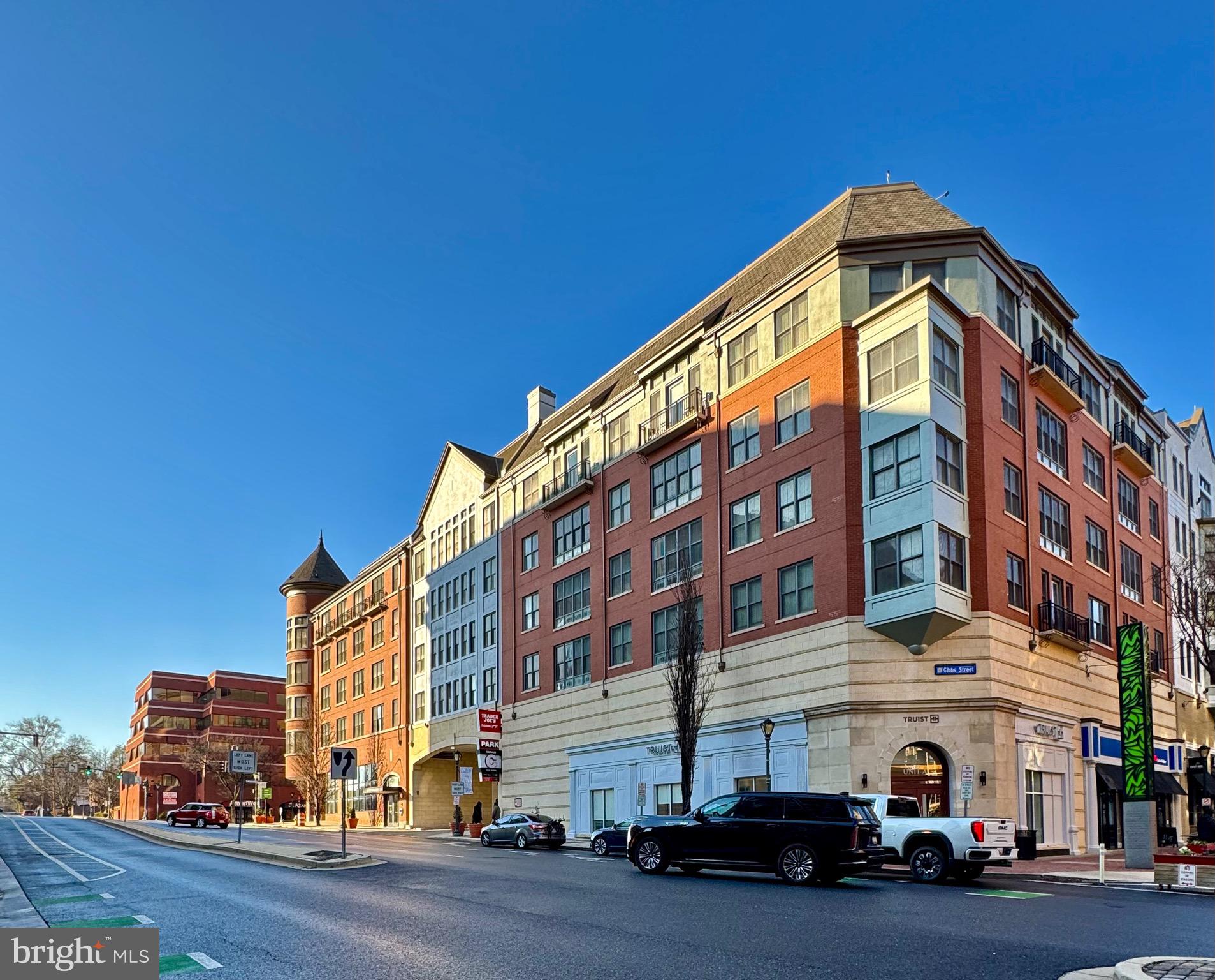 THE VICTORIA CODM - Residential