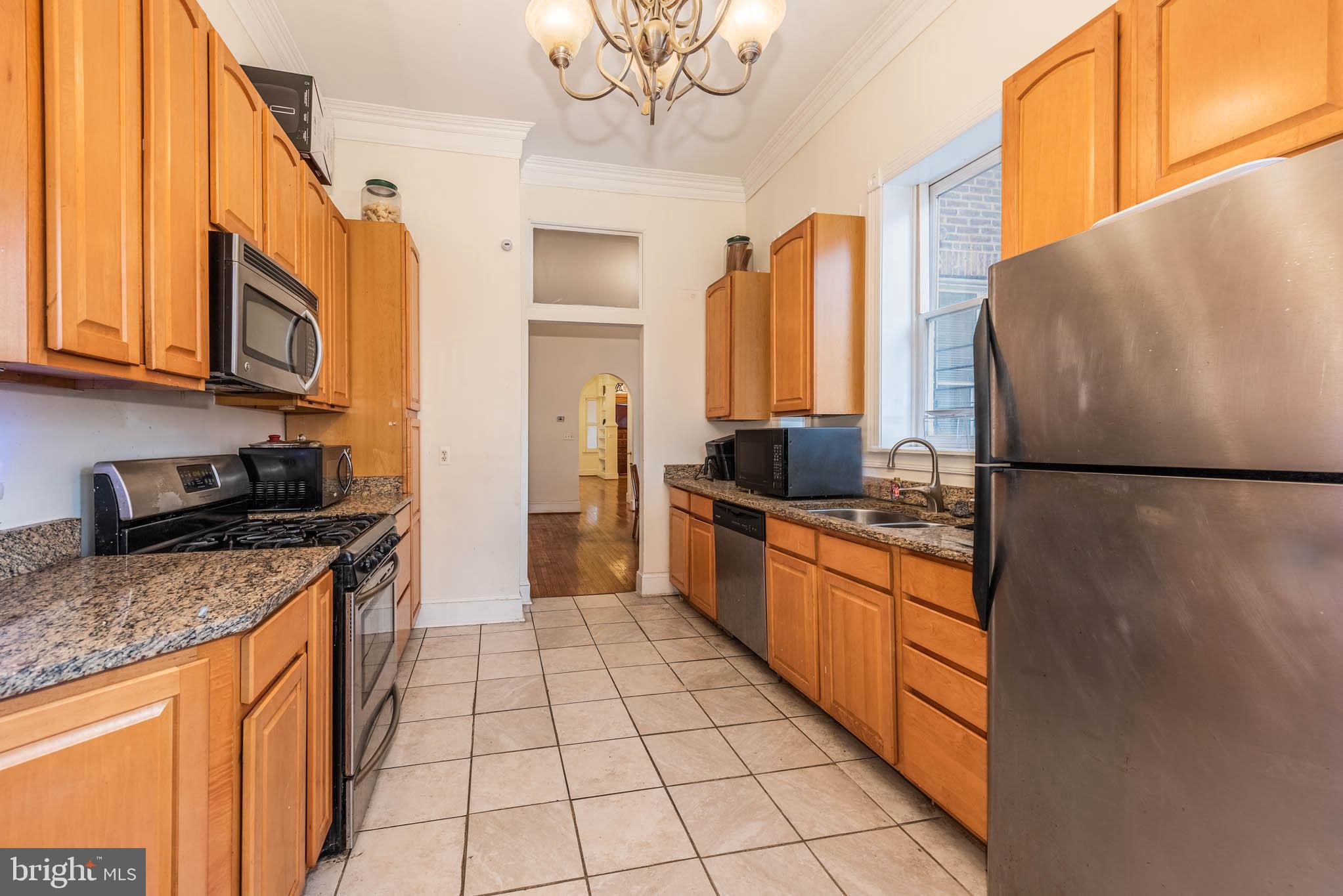 STATION NORTH ARTS DISTRICT - Residential Lease