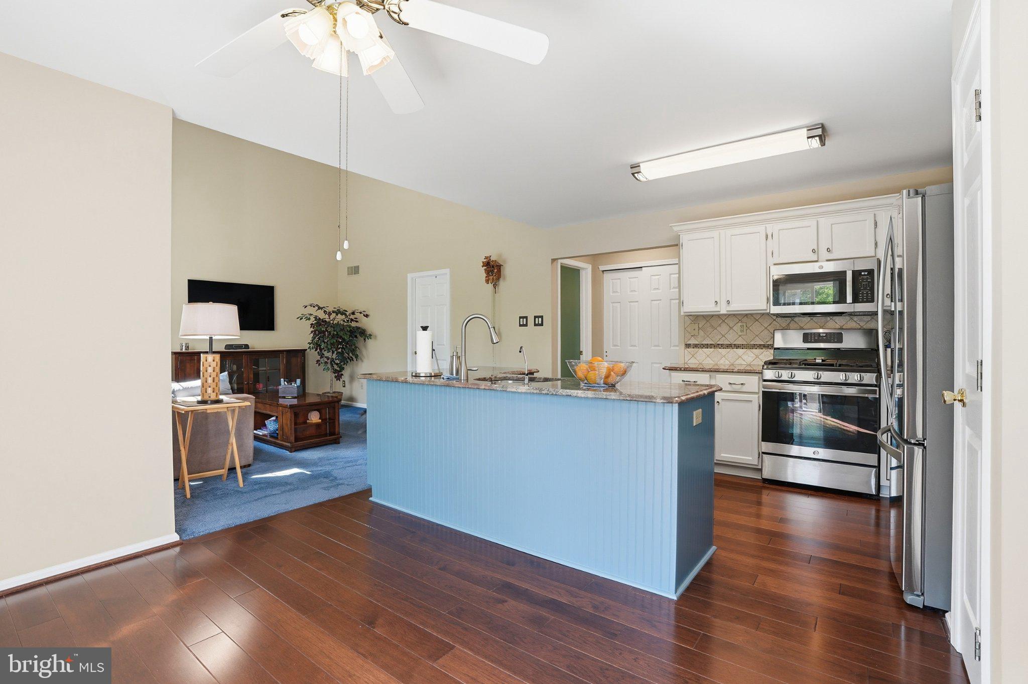 FORREST VIEW - Residential