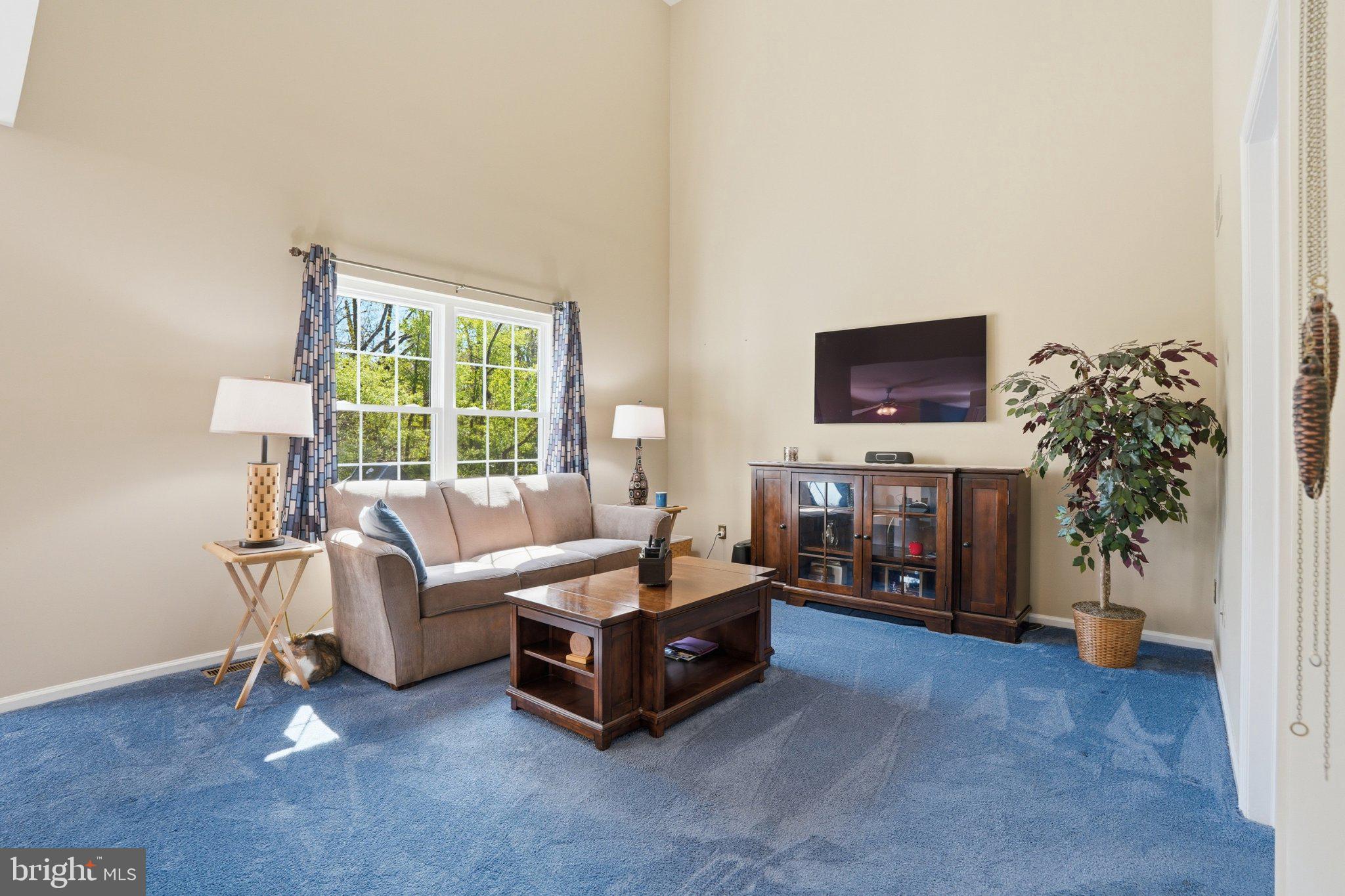 FORREST VIEW - Residential