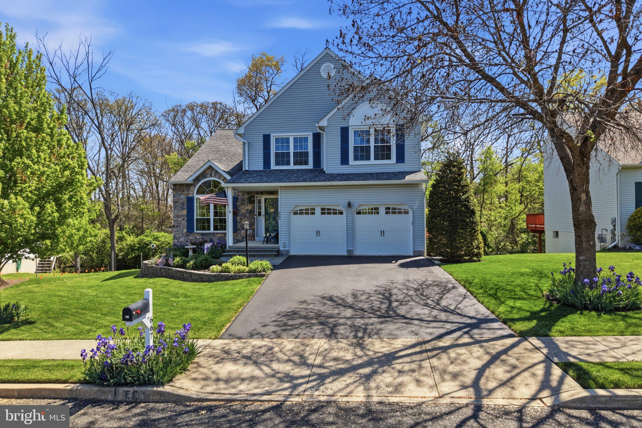 FORREST VIEW - Residential