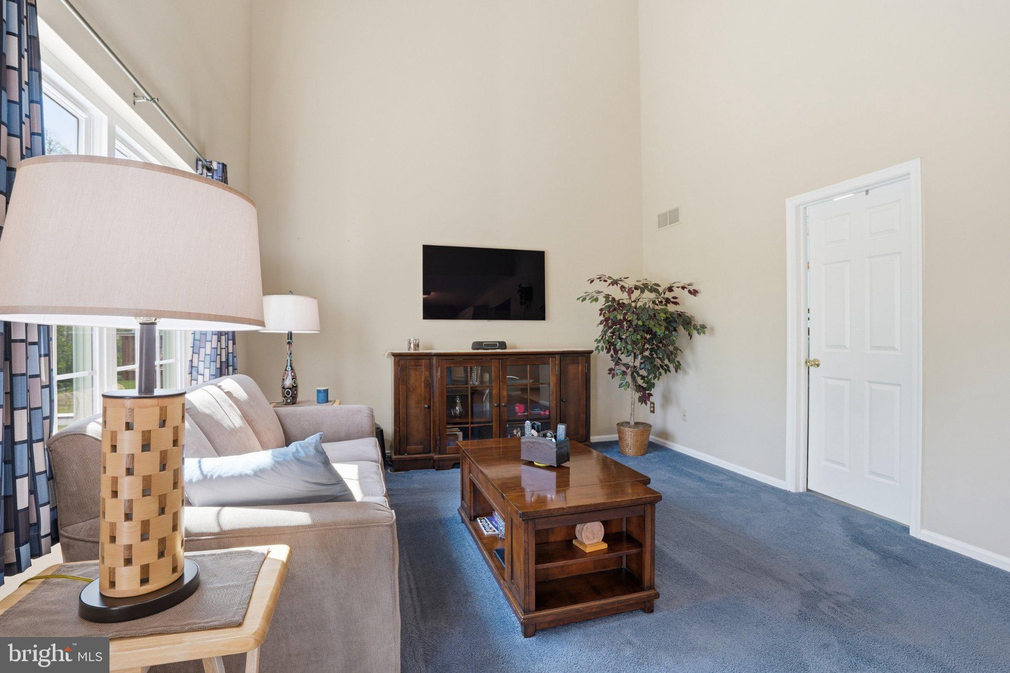 FORREST VIEW - Residential