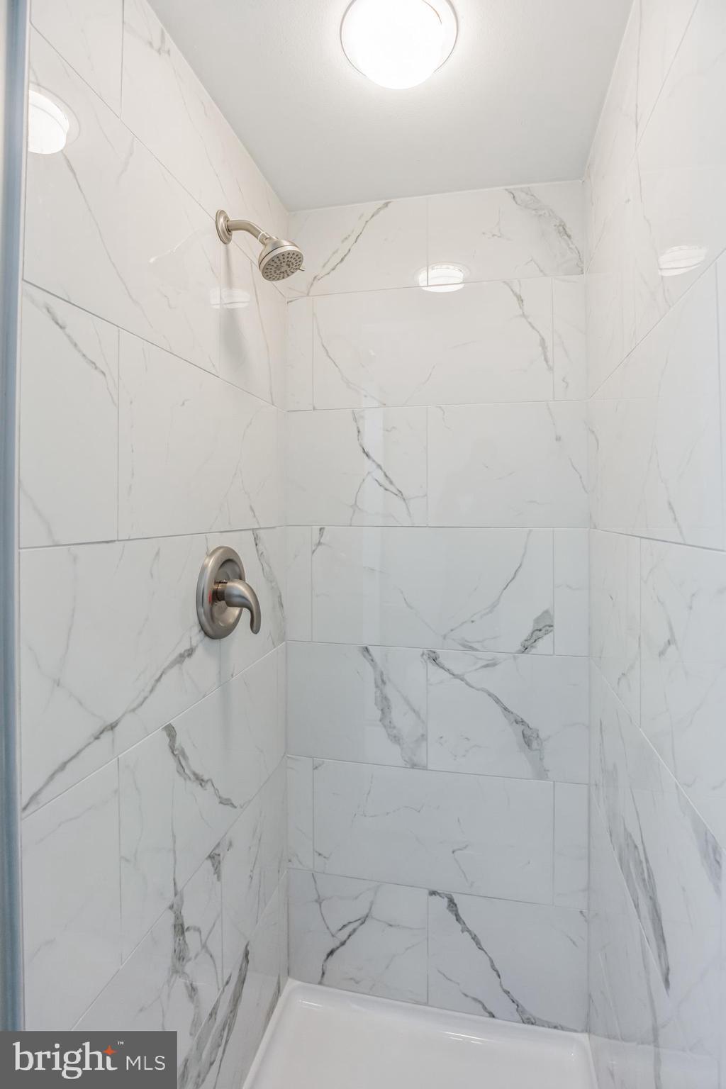 CHESAPEAKE RANCH ESTATES - Residential Lease